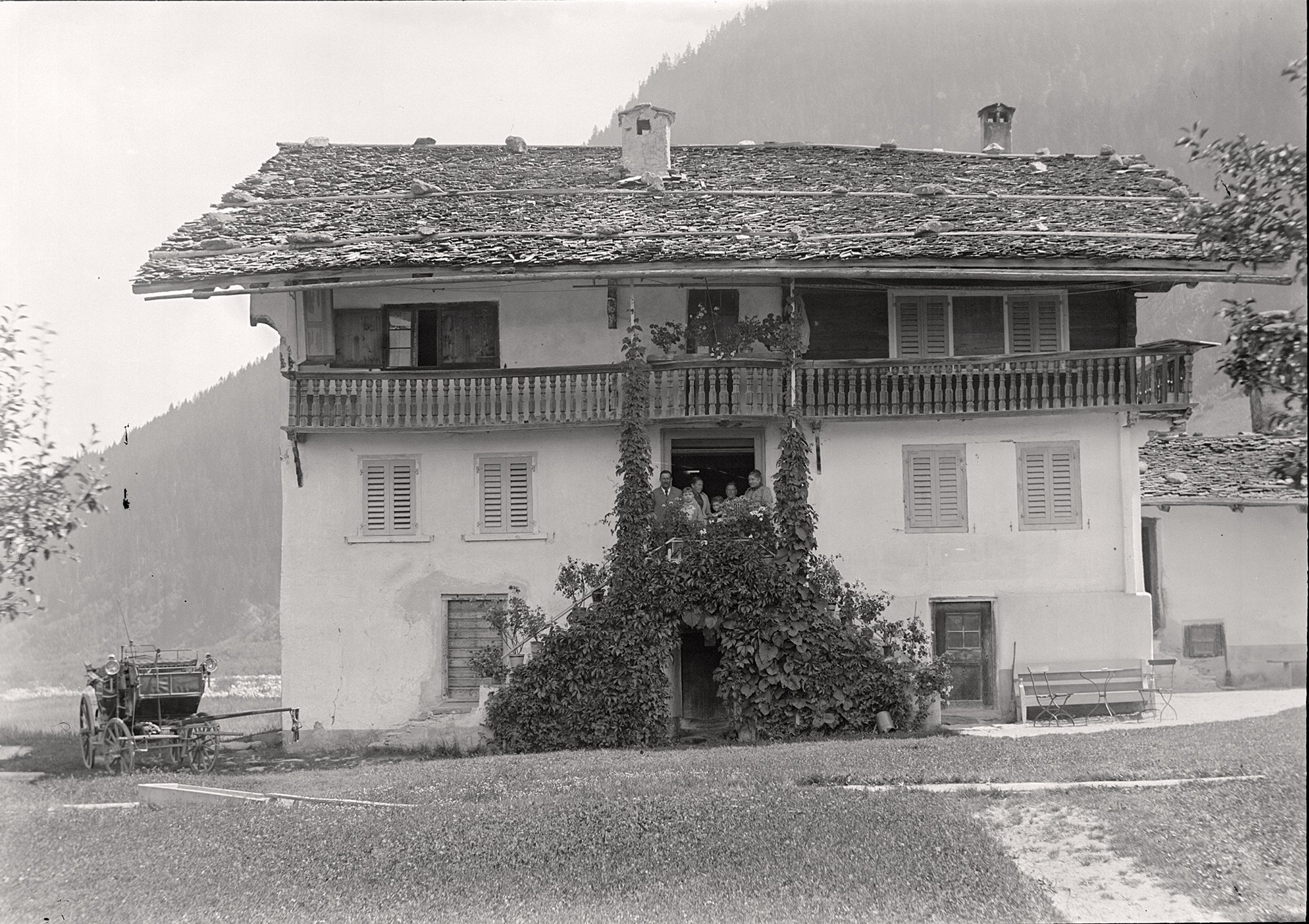 Haus des Kutschers Emanuel Schmid in Surrein (17.08.1893), 86043_o (DRM CC BY-NC-SA)