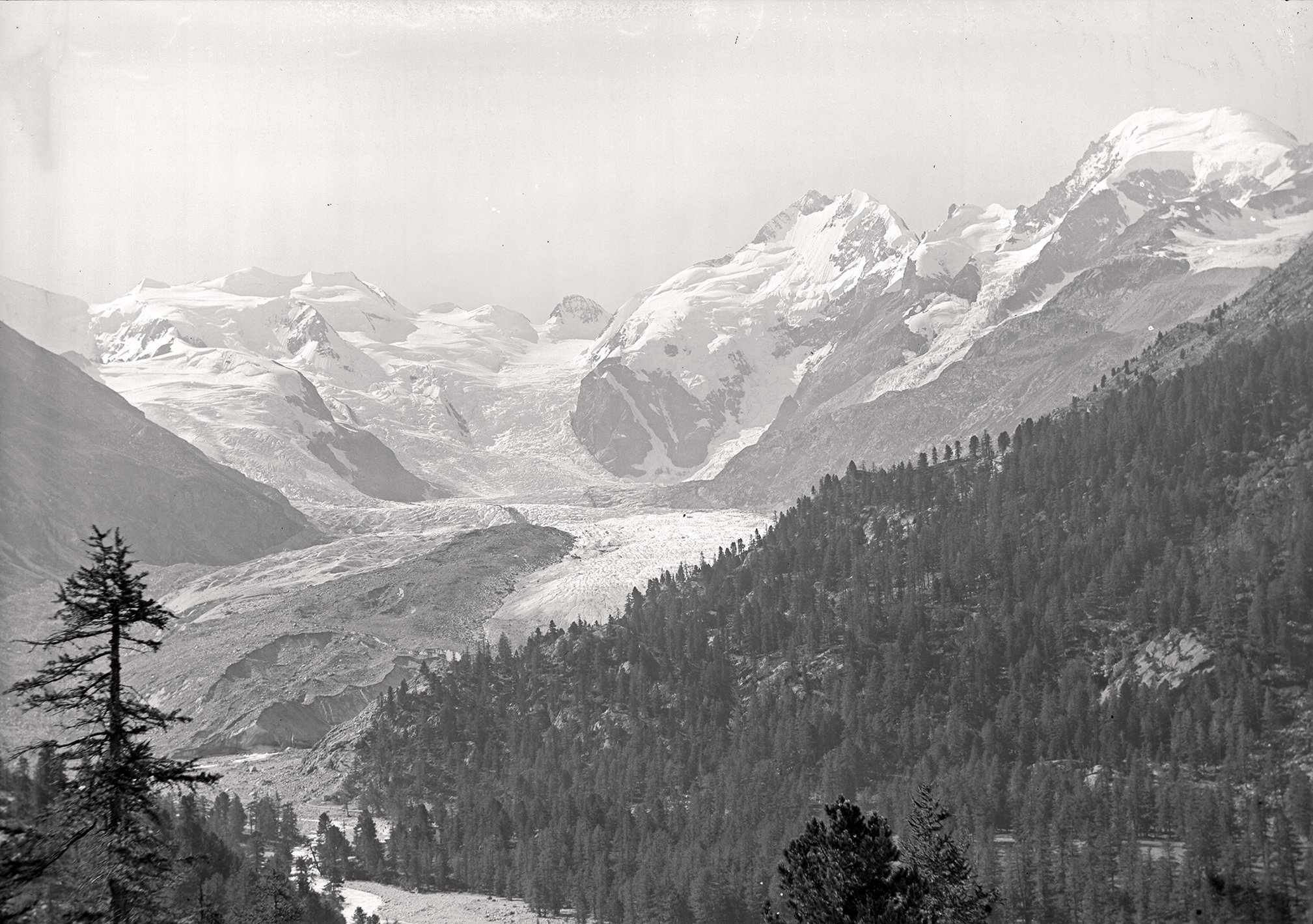 Blick vom Chünetta-Aussichtspunkt auf den Morteratschergletscher (07.09.1893), 86051_o (DRM CC BY-NC-SA)