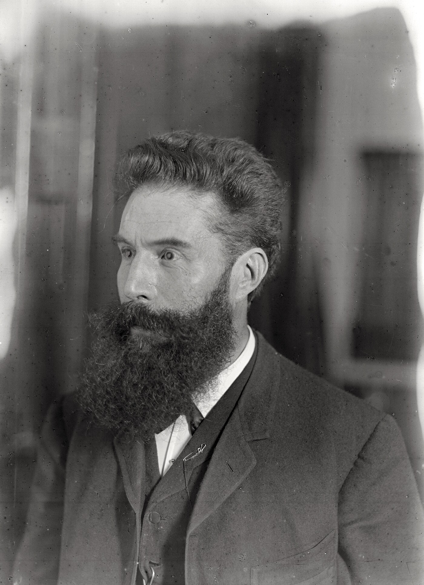 Selbstporträt Wilhelm Conrad Röntgen im Hörsaal (Juni 1891), 86114_o (DRM CC BY-NC-SA)