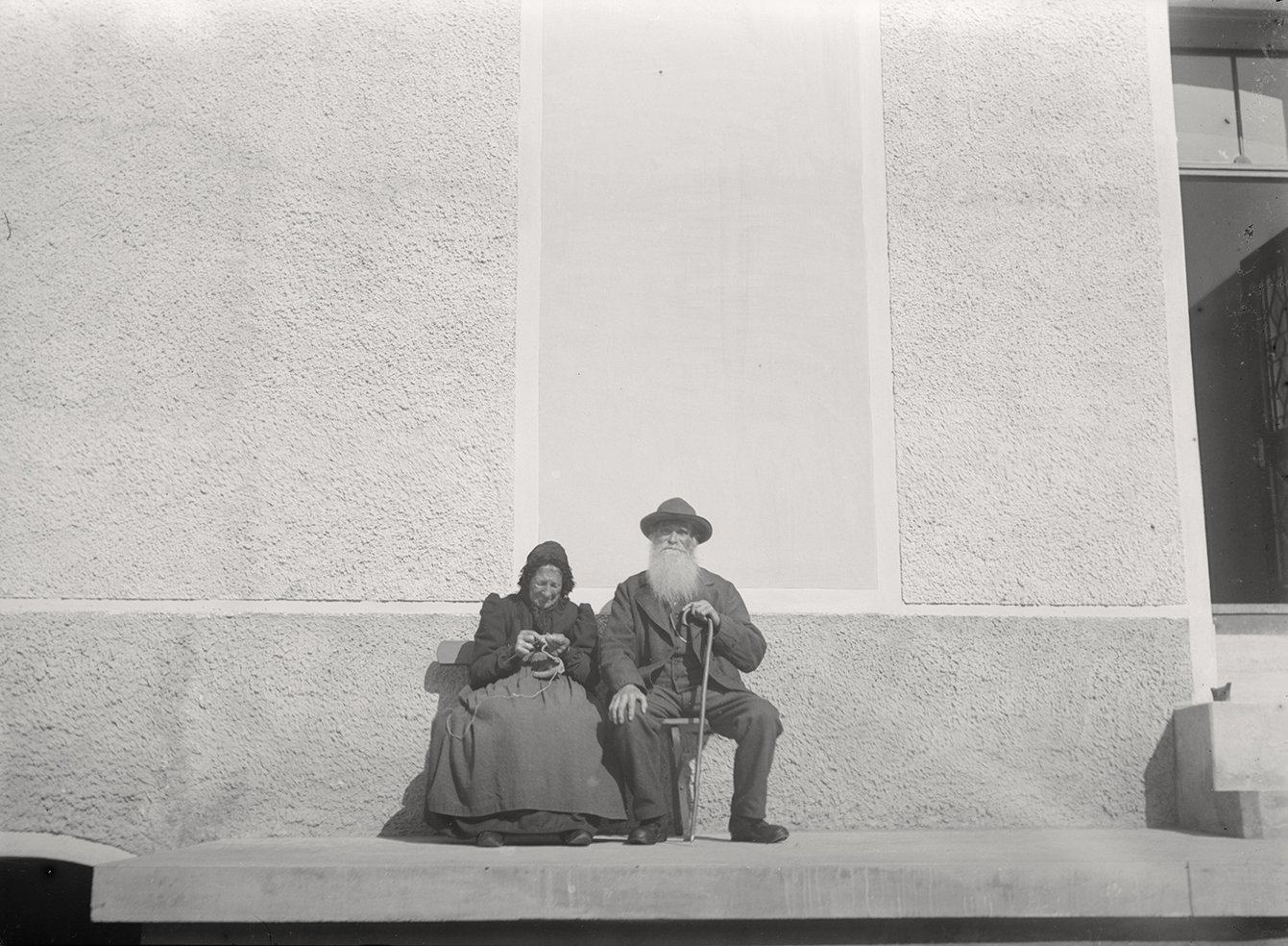 Bauernpaar in Schlanders (15.09.1895), 86172_o (DRM CC BY-NC-SA)