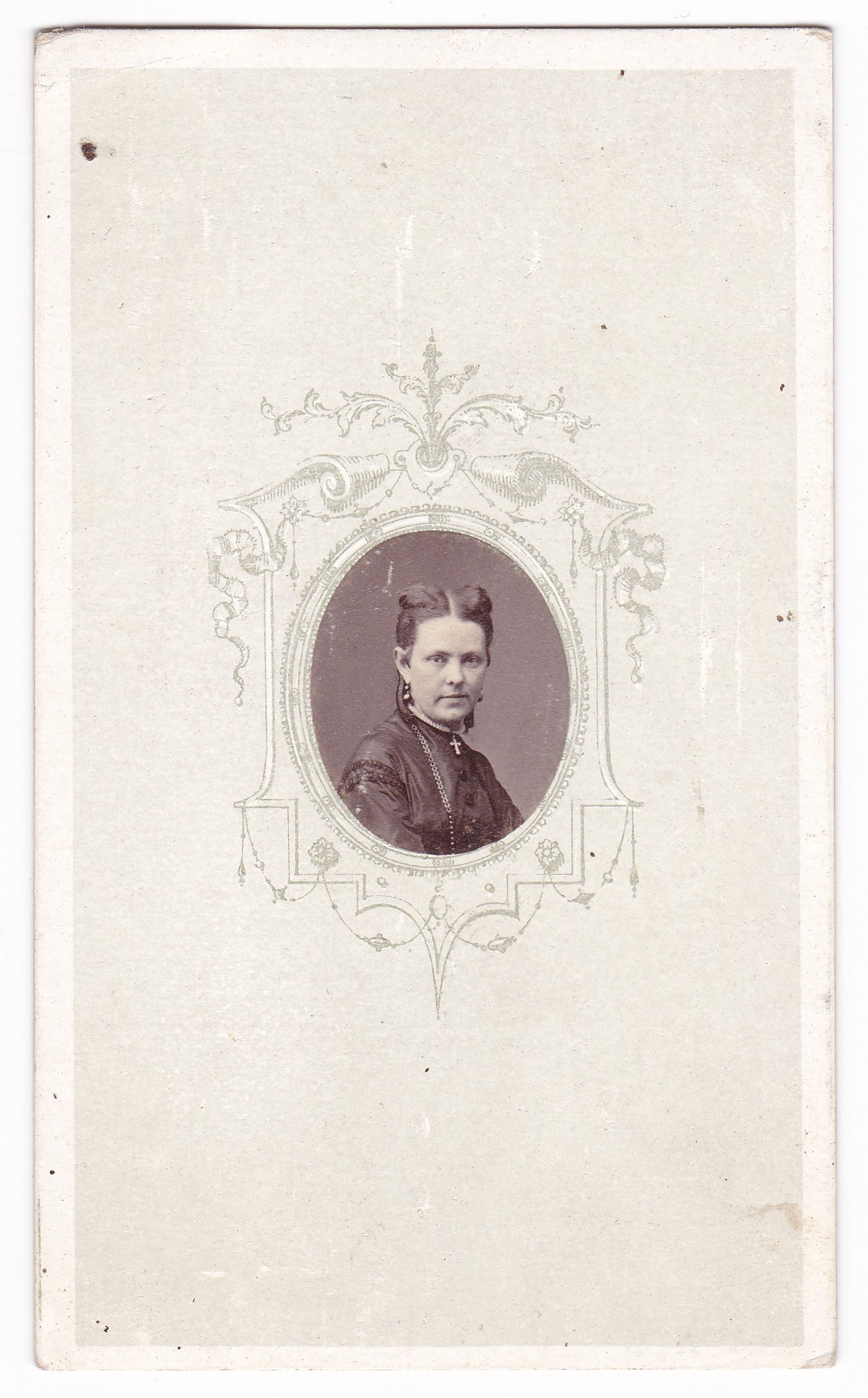 Anna Bertha Röntgen, geb. Ludwig (nach 1865), 88378 p (DRM CC BY-NC-SA)