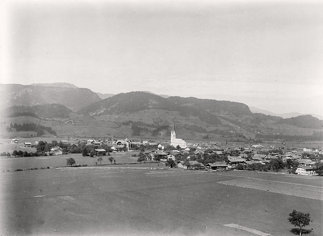 Panorama von Oberstdorf, Bild 1b (September 1899), 86533_o (DRM CC BY-NC-SA)