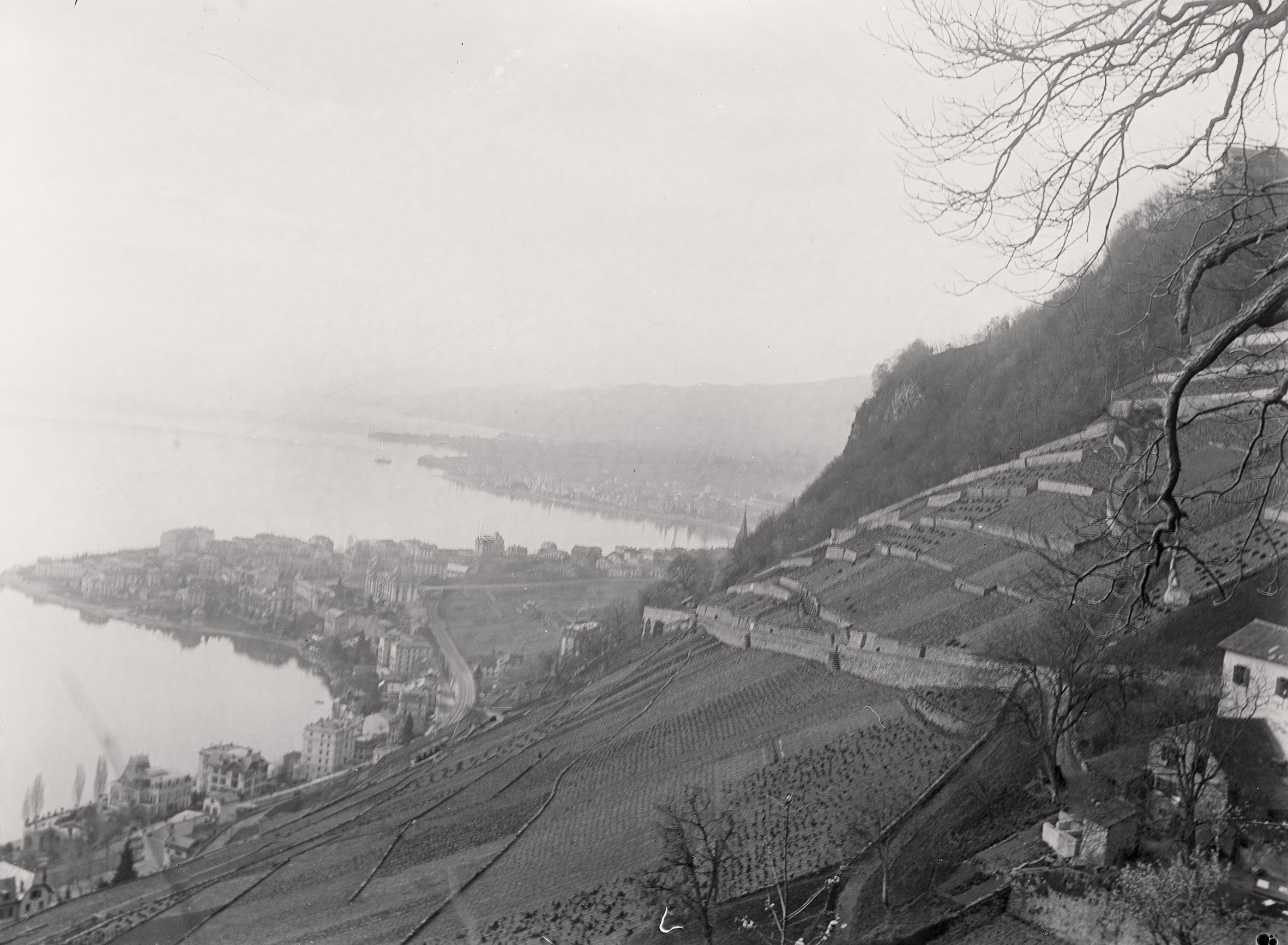Blick auf Montreux von der Straße nach Glion (März 1899), 86543_o (DRM CC BY-NC-SA)