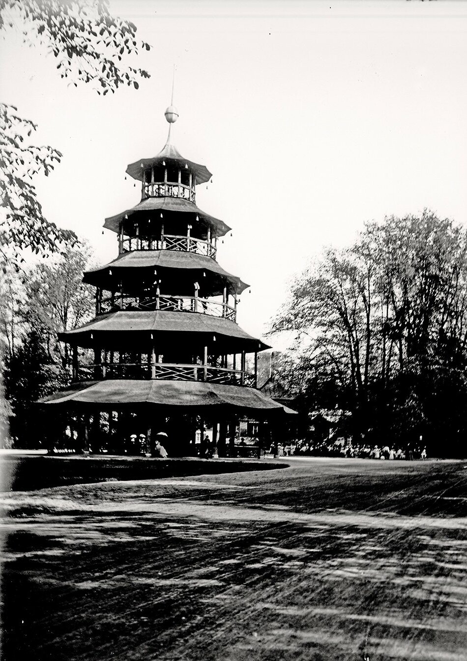 Englischer Garten in München: Chinesischer Turm (14.07.1900), 86693_o (DRM CC BY-NC-SA)