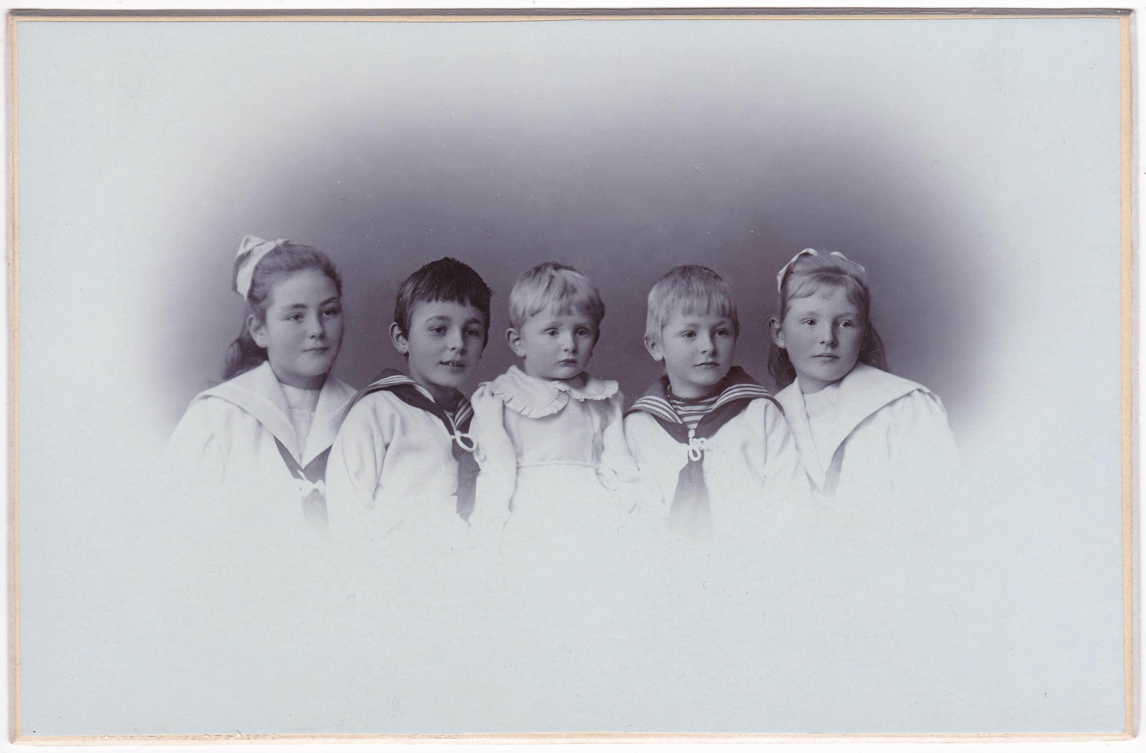 Kinder der Familie Hofmeier (um 1900), 88017 p (DRM CC BY-NC-SA)