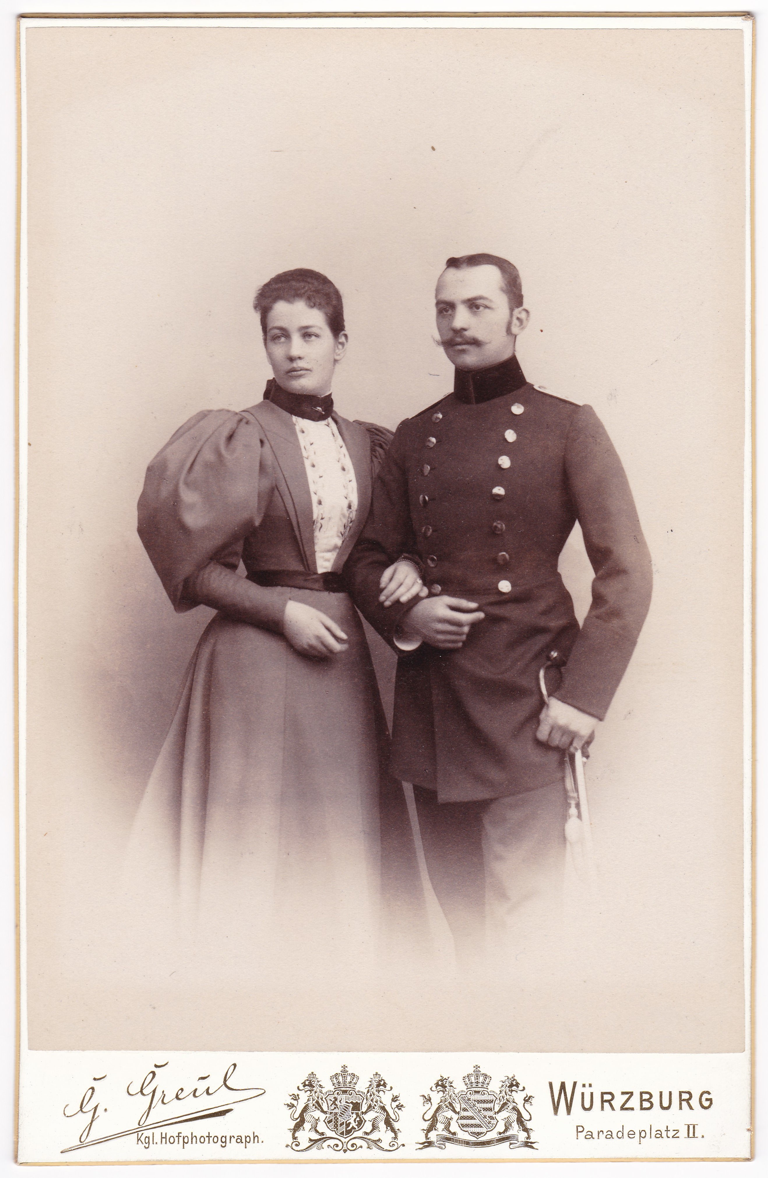 Elsbeth Schönborn mit Ehemann Uhl (vor 1896), 88090 p (DRM CC BY-NC-SA)