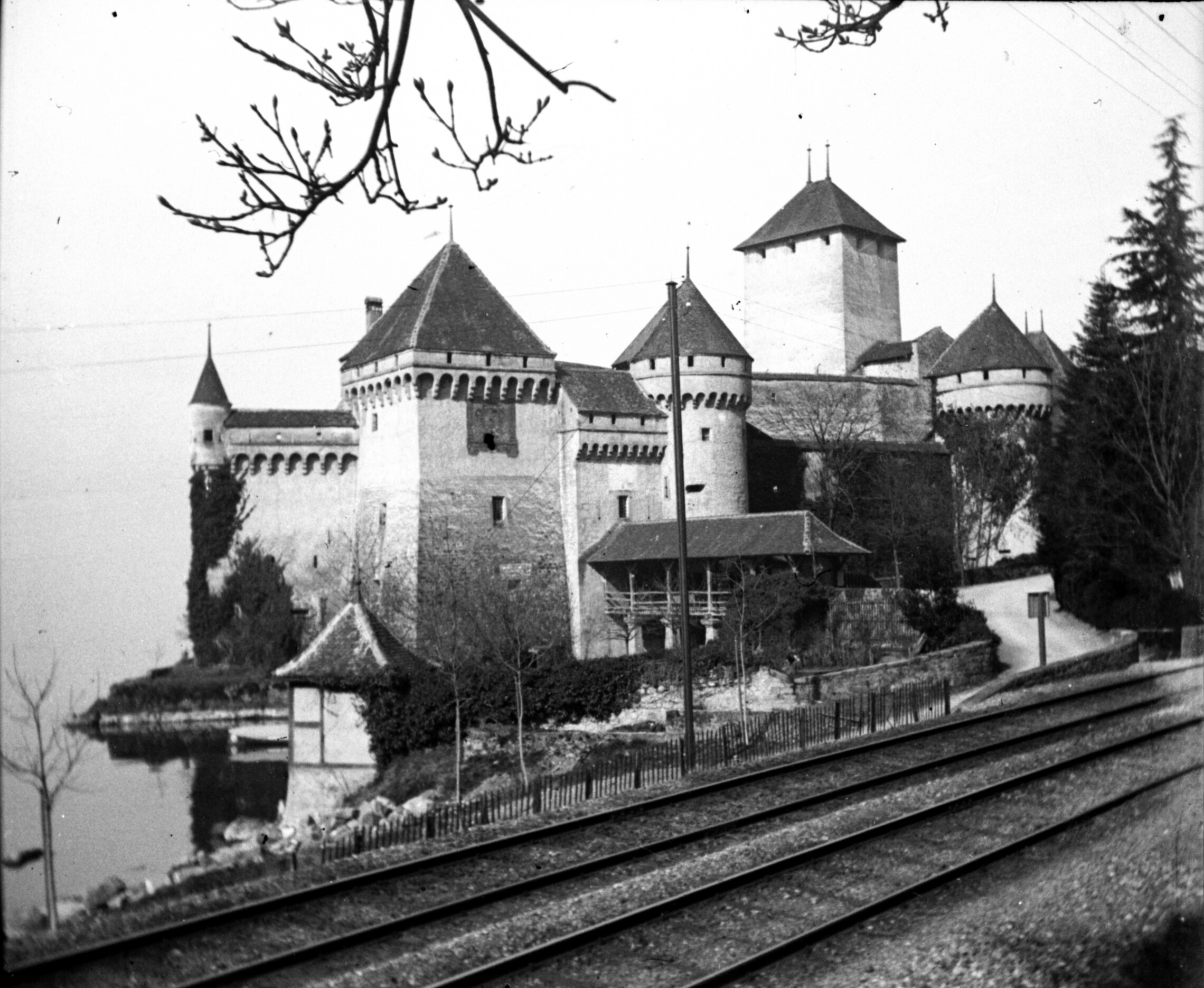 Schloss Chillon (Frühjahr 1901), 87017 sn R_o (DRM CC BY-NC-SA)