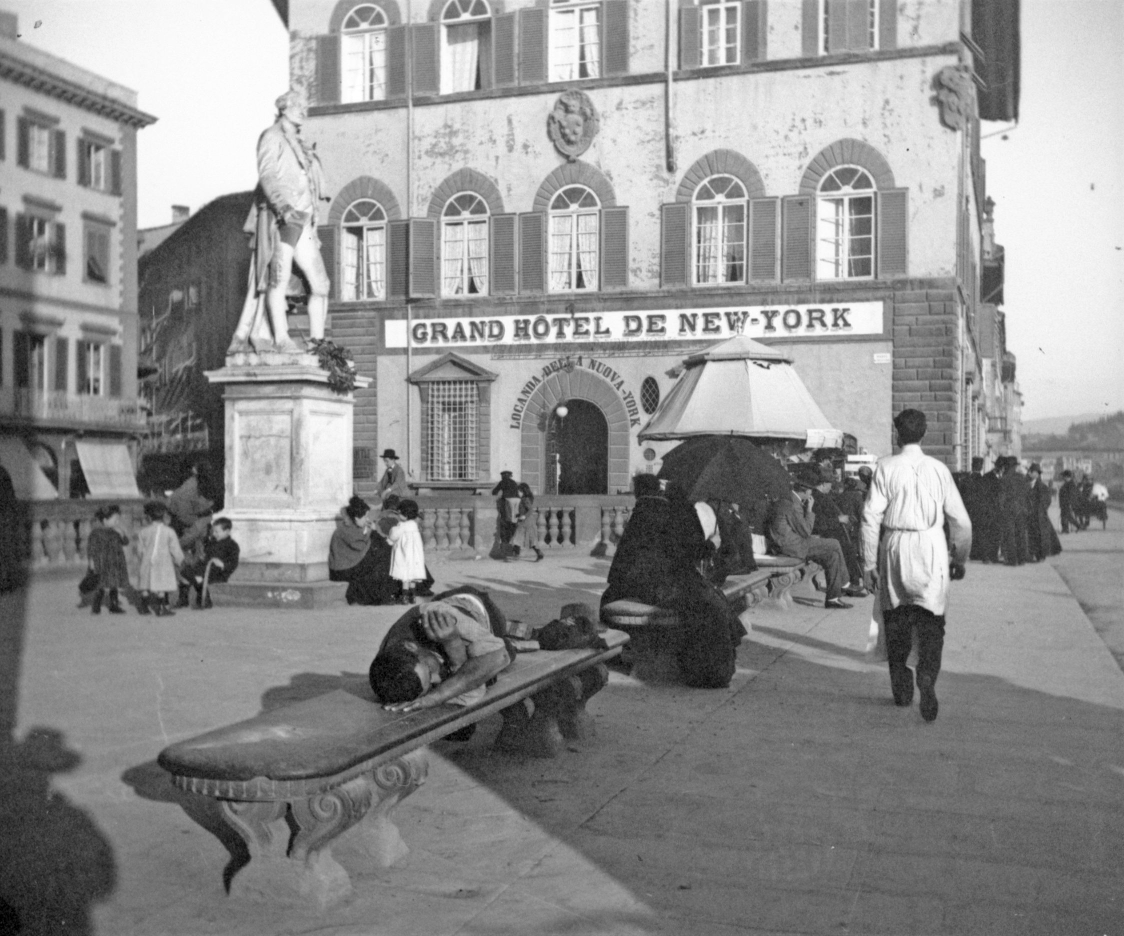 Piazza Goldoni in Florenz (März/April 1902), 87134 sn R_o (DRM CC BY-NC-SA)