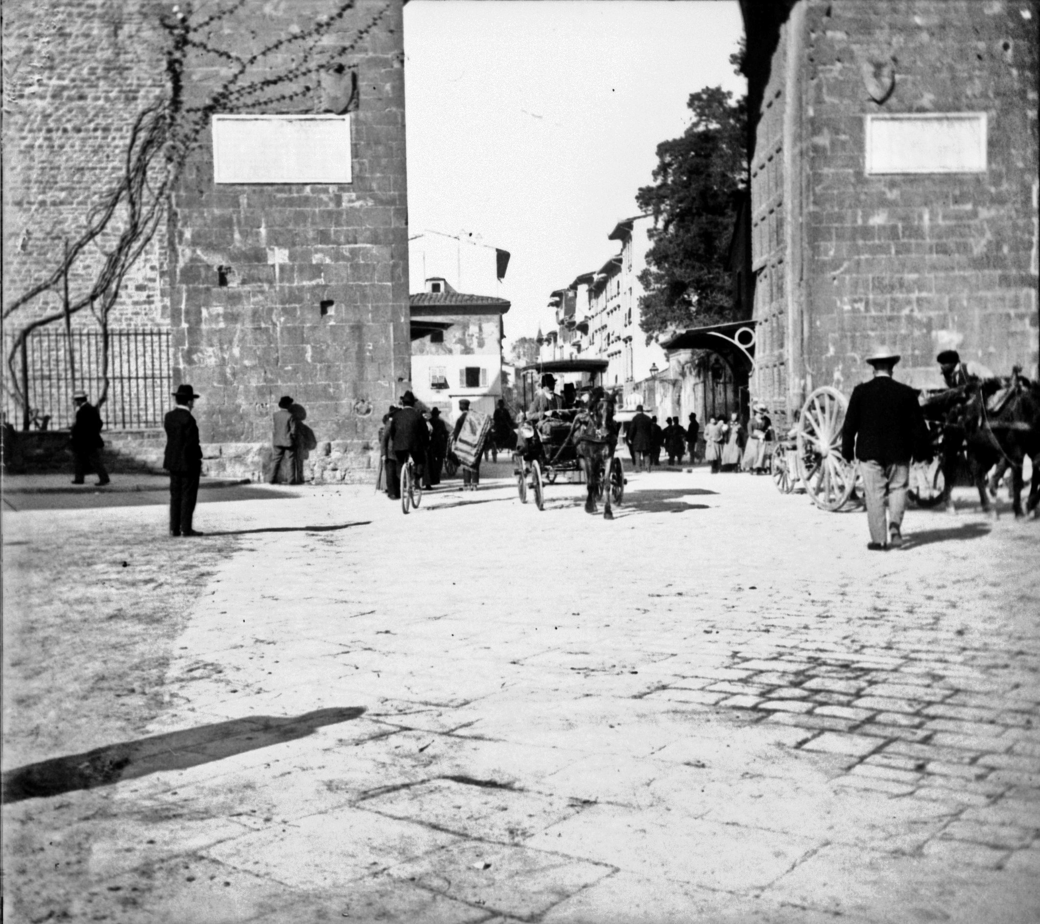 Porta Romana in Florenz (März/April 1902), 87176 sn L_o (DRM CC BY-NC-SA)