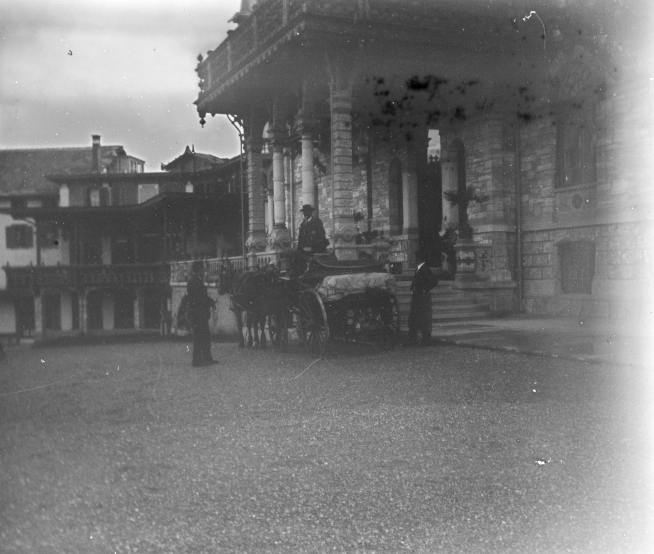 Abfahrt vom Kurhaus Lenzerheide (August 1903), 87395 sn R_o.jpg (DRM CC BY-NC-SA)