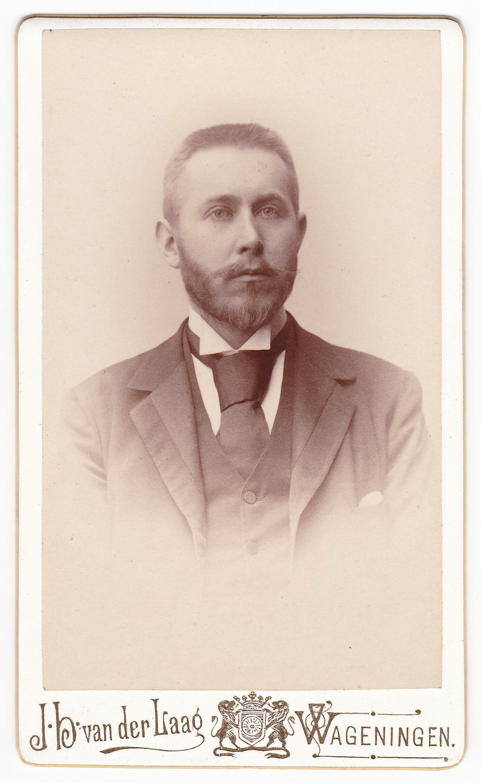 Willem Fredrik Jacob Fischer Jr. (1896), 88113 p (DRM CC BY-NC-SA)