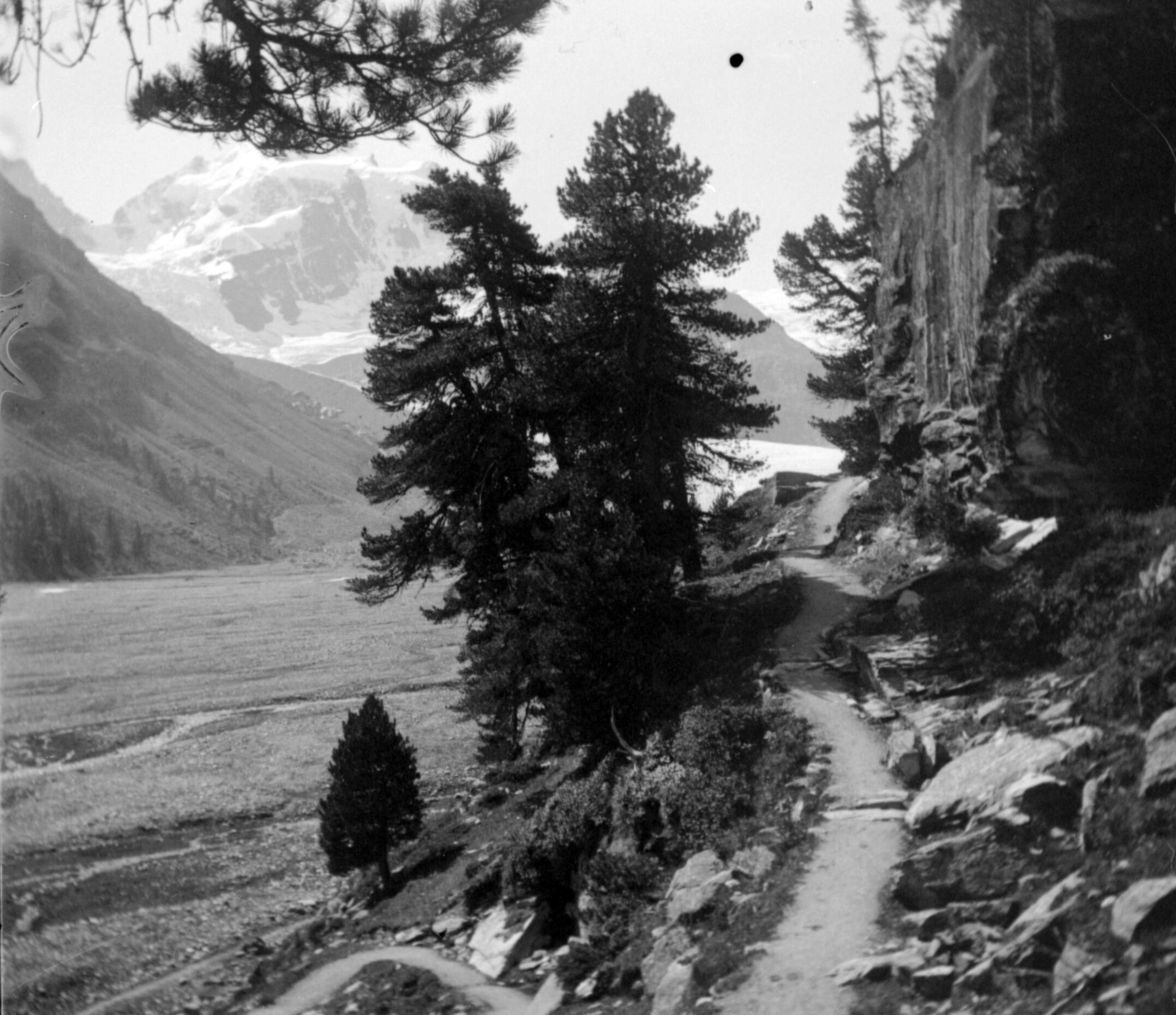 Wanderweg im Val Roseg (August-September 1904), 87536 sn L (DRM CC BY-NC-SA)