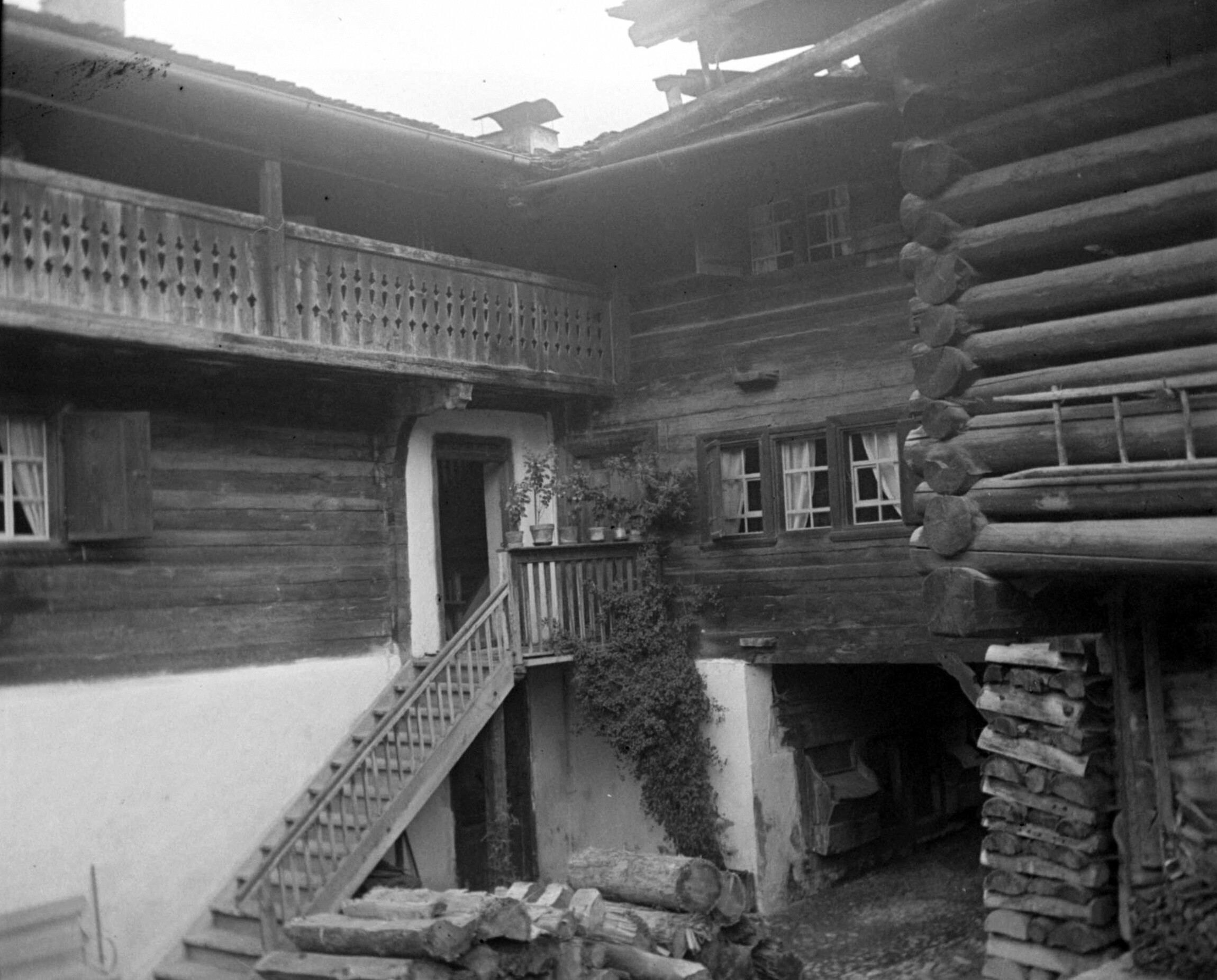 Bauernhaus in Küblis im Prättigau (September 1904), 87540 sn R (DRM CC BY-NC-SA)