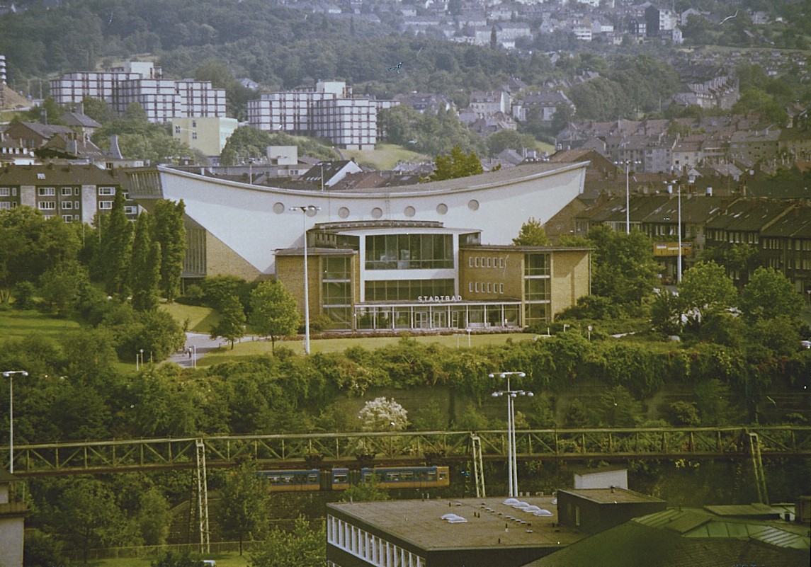 Wuppertal-Elberfeld, Südstadt, Schwimmoper ((C) Sammlung Bergischer Geschichtsverein e.V. CC BY-NC)