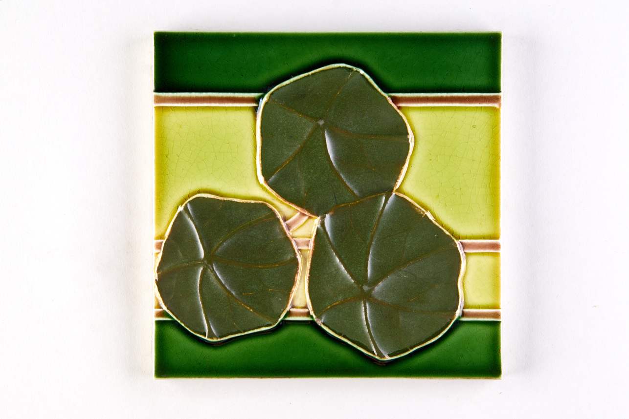 Blätter der Kapuzinerkresse, Relief (KreisMuseum Zons CC BY-NC-SA)