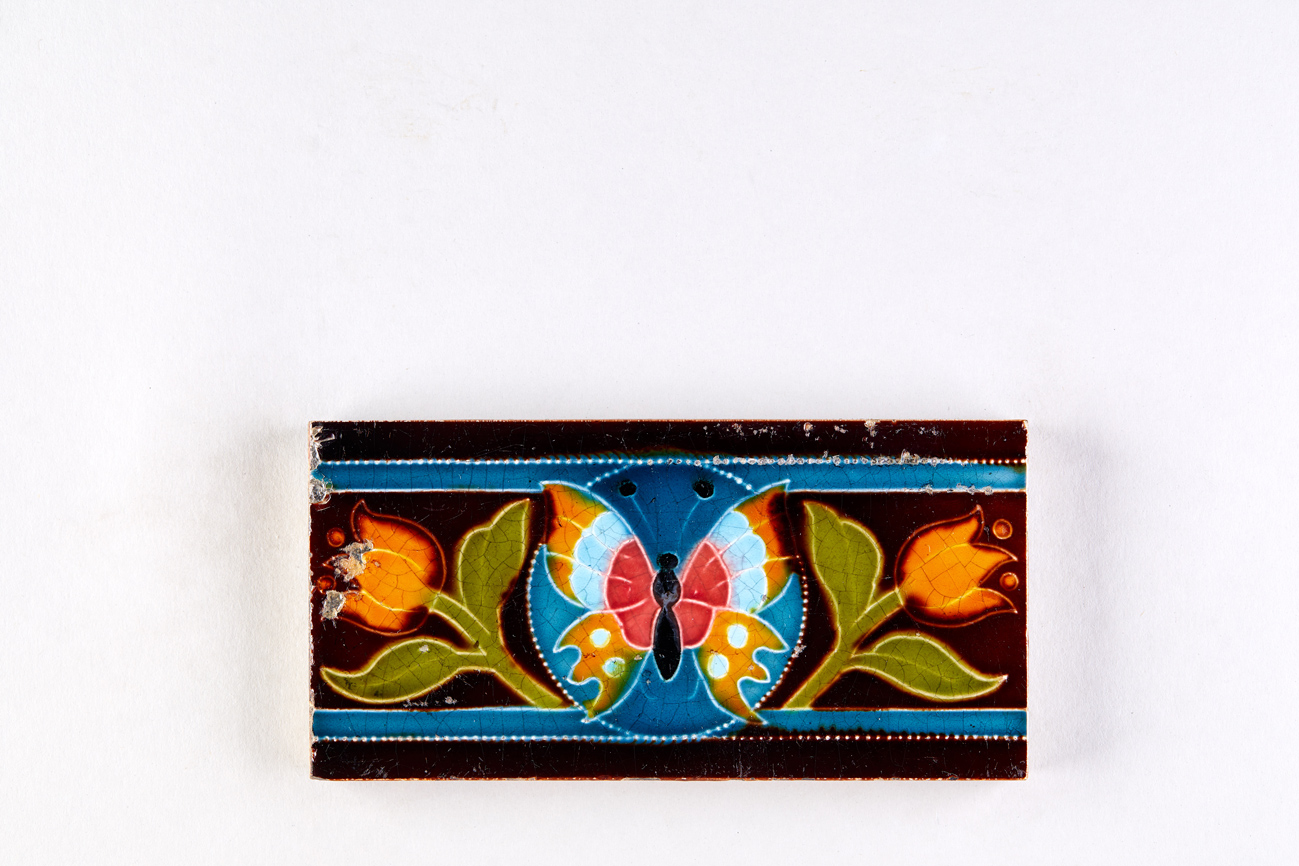 Schmetterling und zwei Tulpen, Rapport (KreisMuseum Zons CC BY-NC-SA)