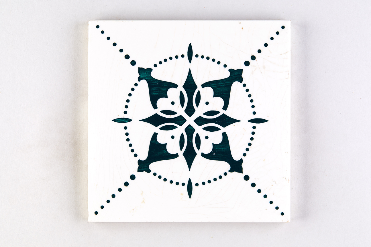 Punkte, Kreis, Kreuz, vegetabiles Ornament (KreisMuseum Zons CC BY-NC-SA)