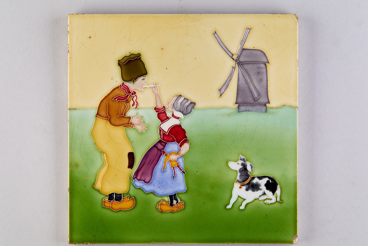 Niederländische Szene, Bauer und Mädchen, Hund, Windmühle (KreisMuseum Zons CC BY-NC-SA)