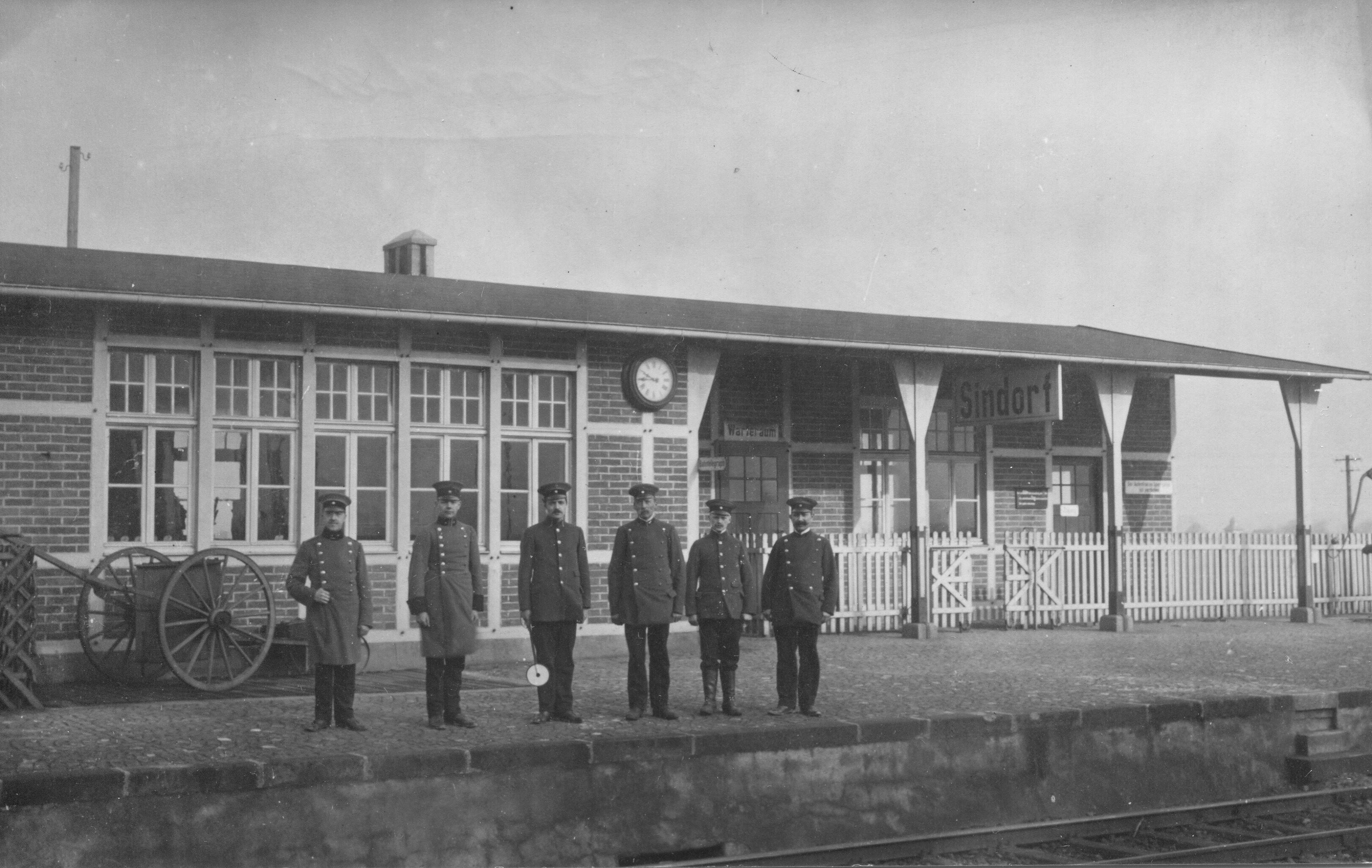 Eisenbahn | Bahnhof | circa 1925 (Heimatmuseum Sindorf CC BY-NC-SA)