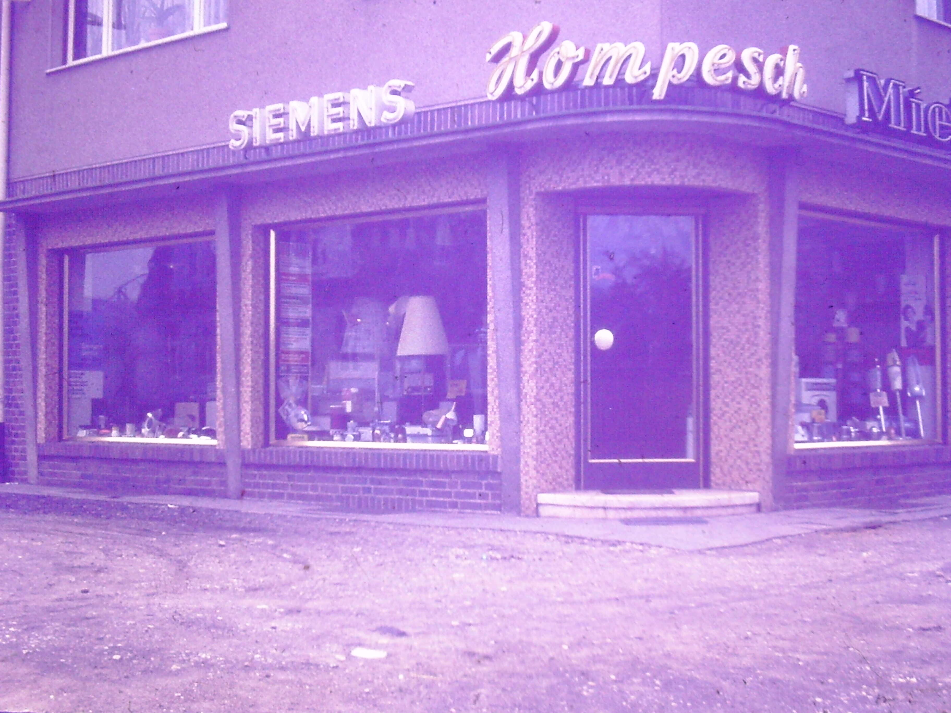 Geschäft | Hüttenstraße 36 | Elektro Hompesch | circa 1960 (Heimatmuseum Sindorf CC BY-NC-SA)