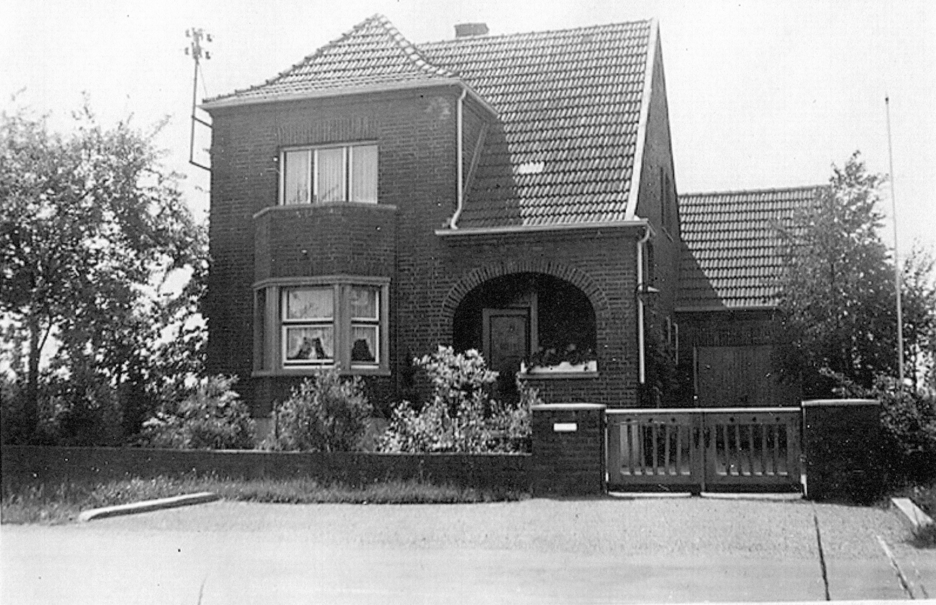 Fotos Straßen Gebäude | Kerpener Straße 144 | 1939-2003 (Heimatmuseum Sindorf CC BY-NC-SA)