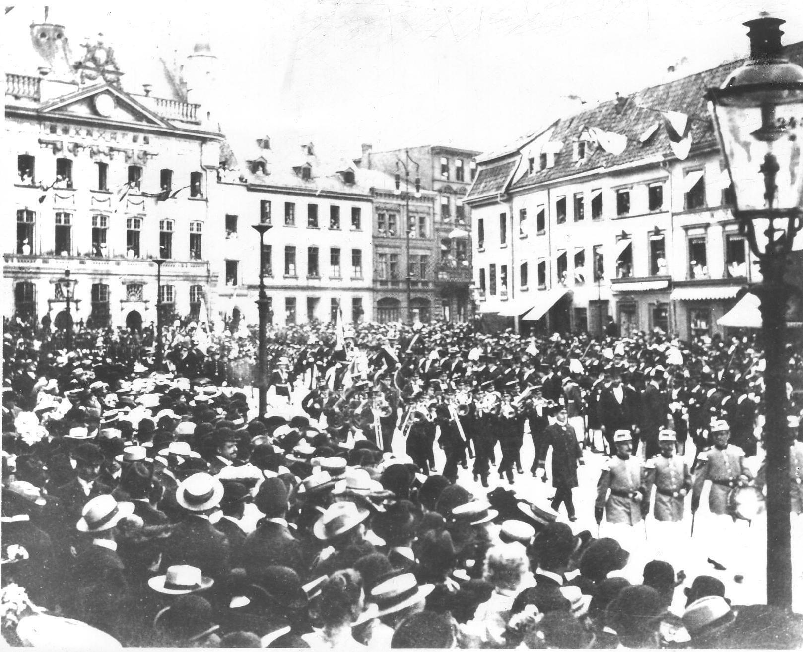 Schützenfest 1907 (Rheinisches Schützenmuseum Neuss CC BY-NC-SA)