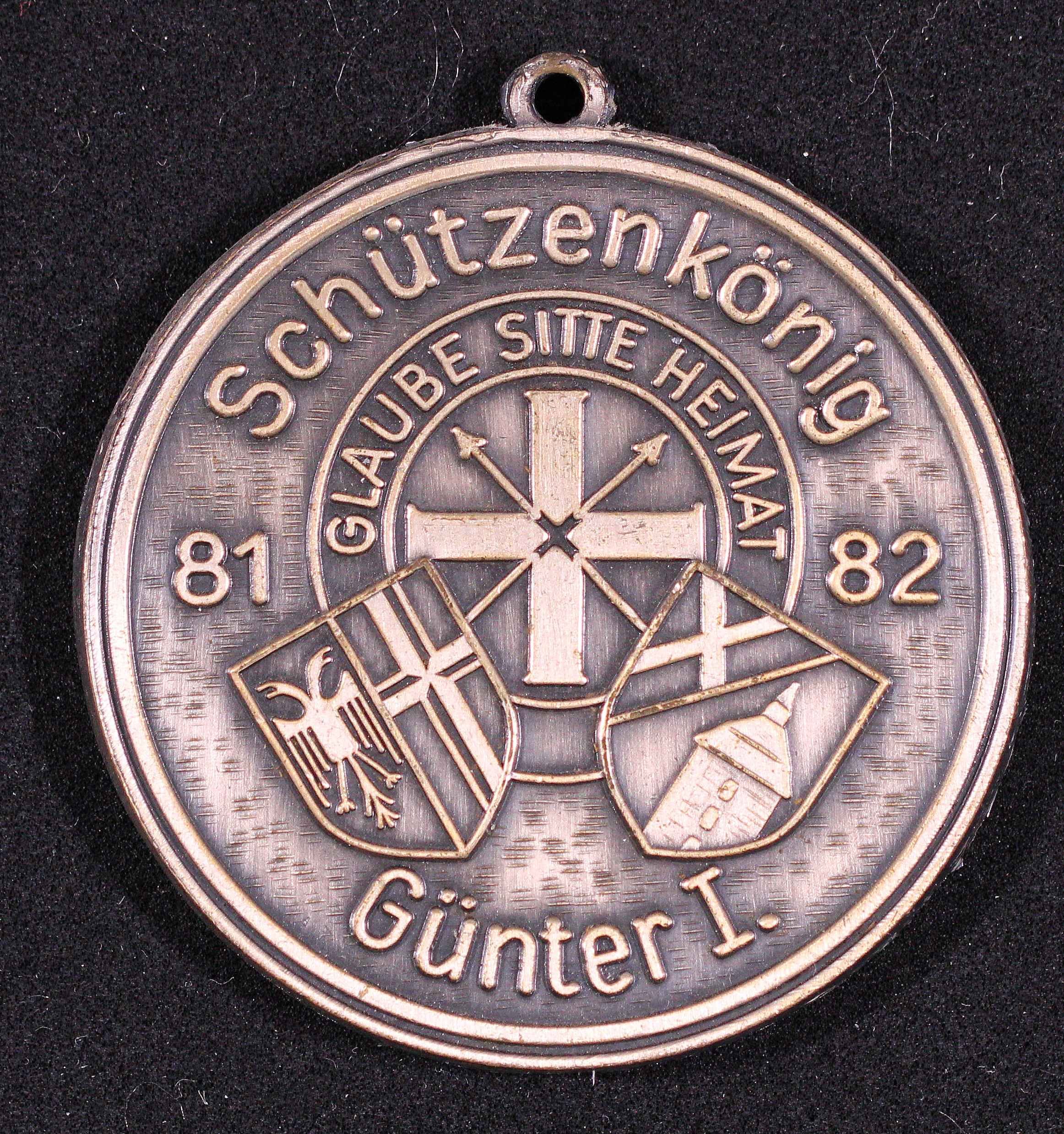 Orden Schützenkönig Neuss-Furth 1981/82 Günter van Fonderen VS (Rheinisches Schützenmuseum Neuss CC BY-NC-SA)