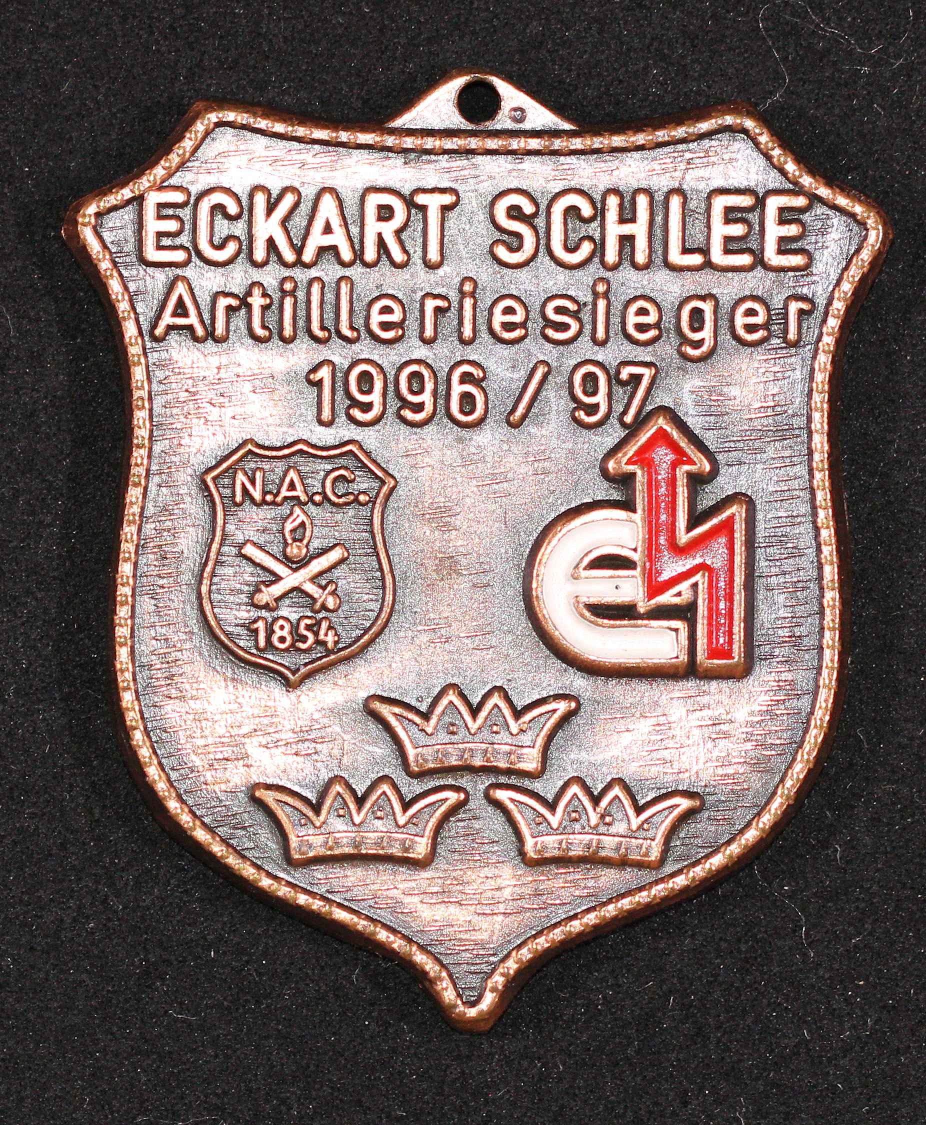 Orden Artilleriesieger Neuss 1996/97 Eckart Schlee (Rheinisches Schützenmuseum Neuss CC BY-NC-SA)