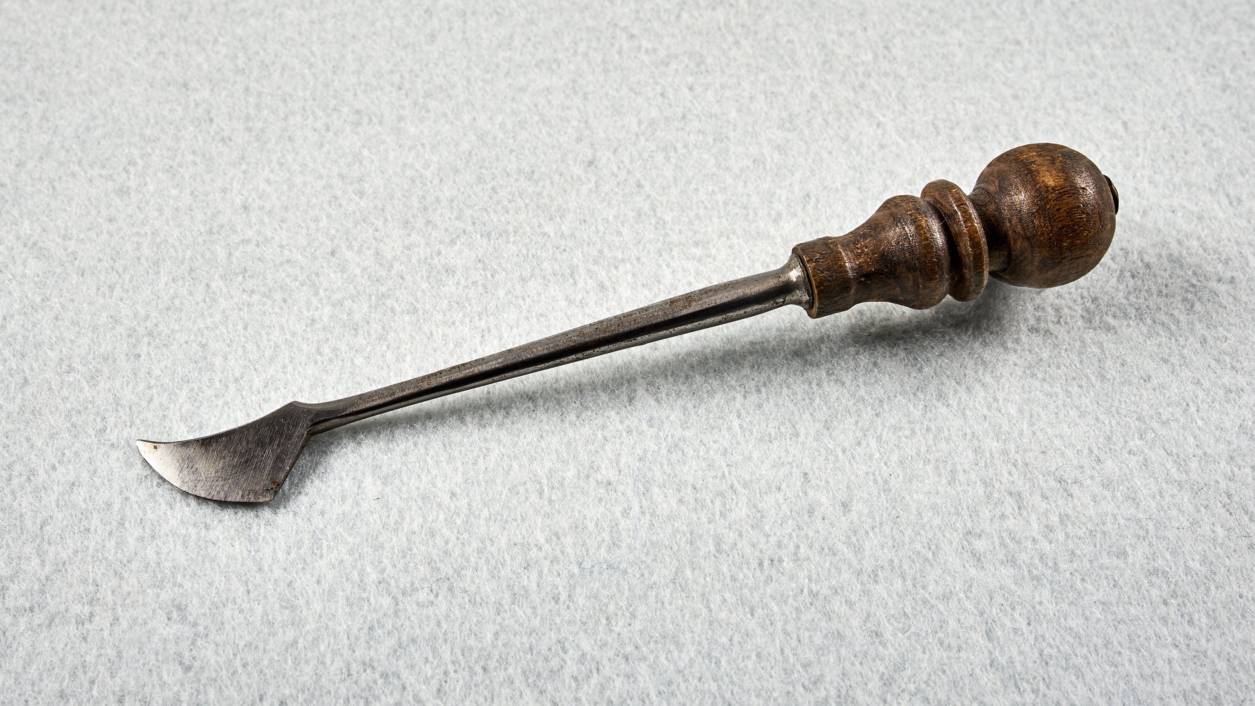 Skalpell für Augenoperationen (Replik) (Wilhelm-Fabry-Museum CC BY-NC-SA)