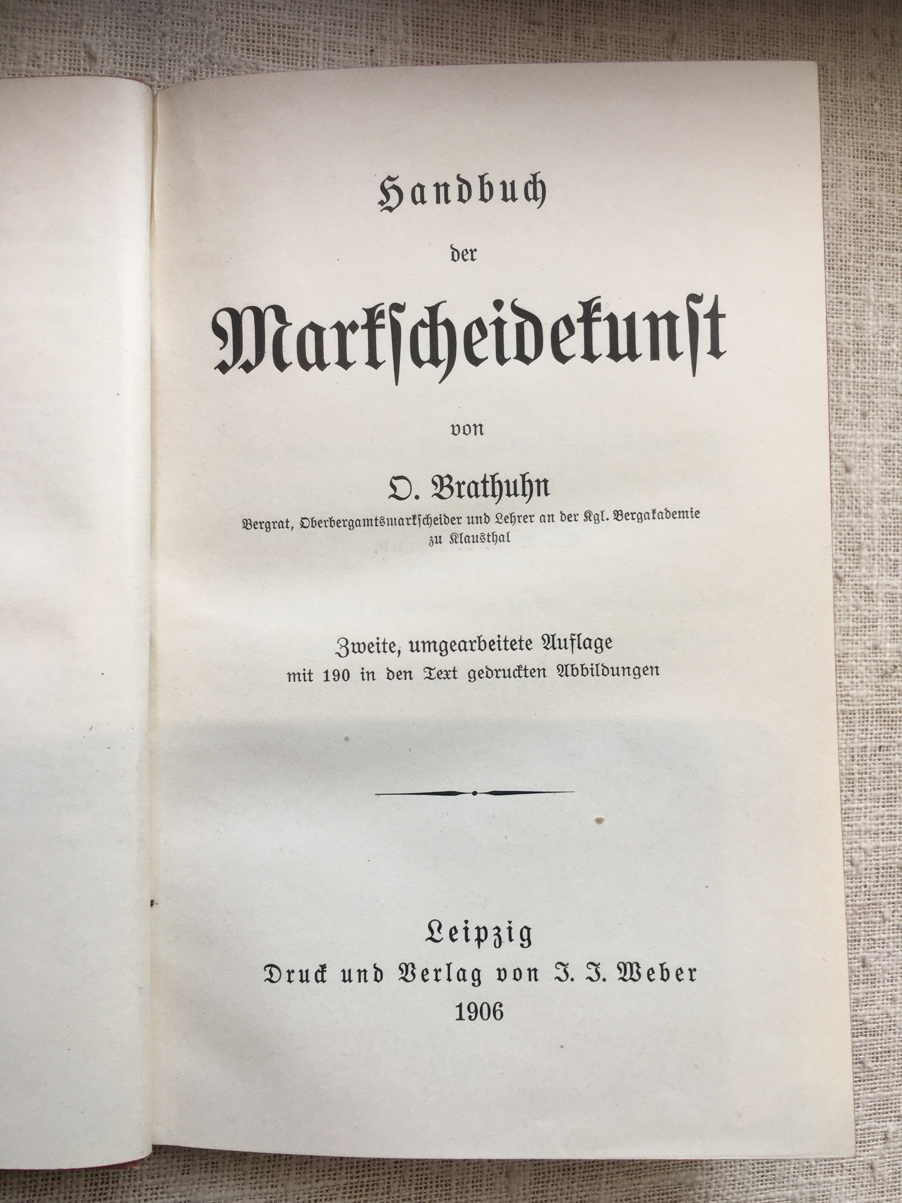 Handbuch der Markscheidekunst (Besucherbergwerk "Grube Silberhardt" CC BY-NC-SA)