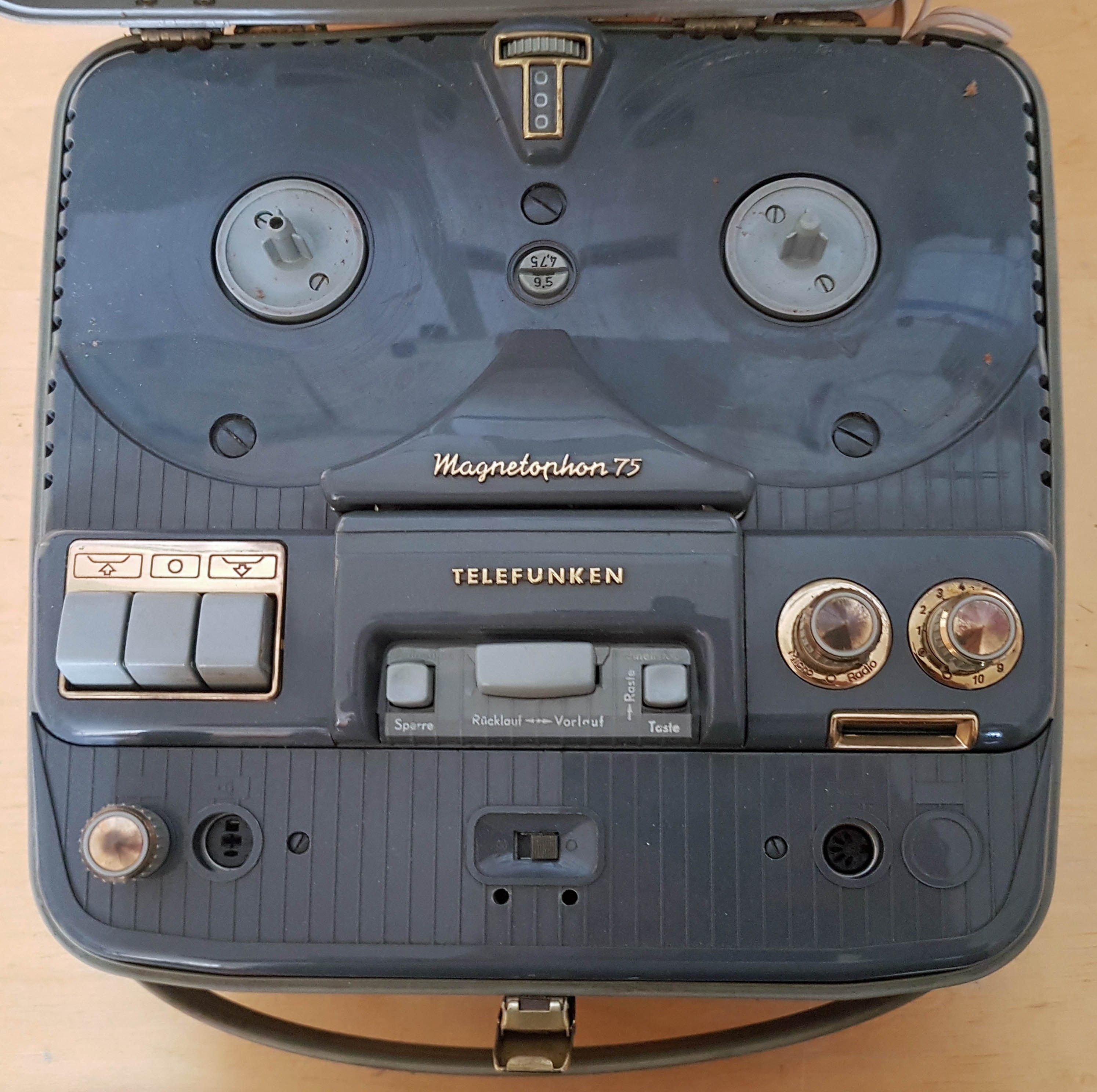 Telefunken Type: Magnetophon 75 (museum comp:ex CC BY-NC-SA)