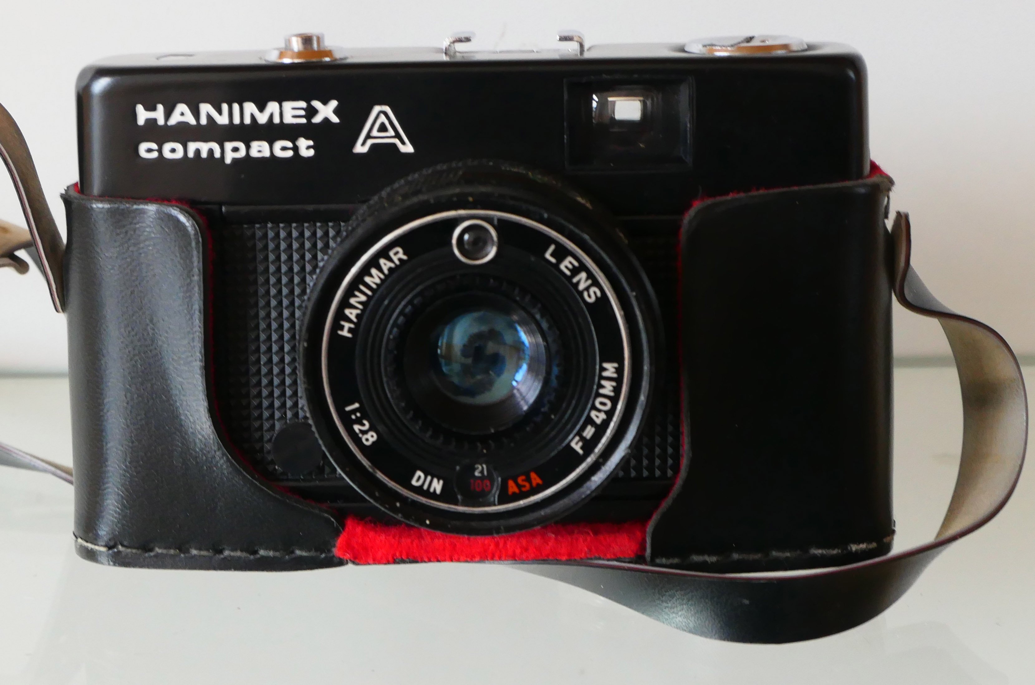 Analog-kamera	Hanimex Compact A (museum comp:ex CC BY-NC-SA)