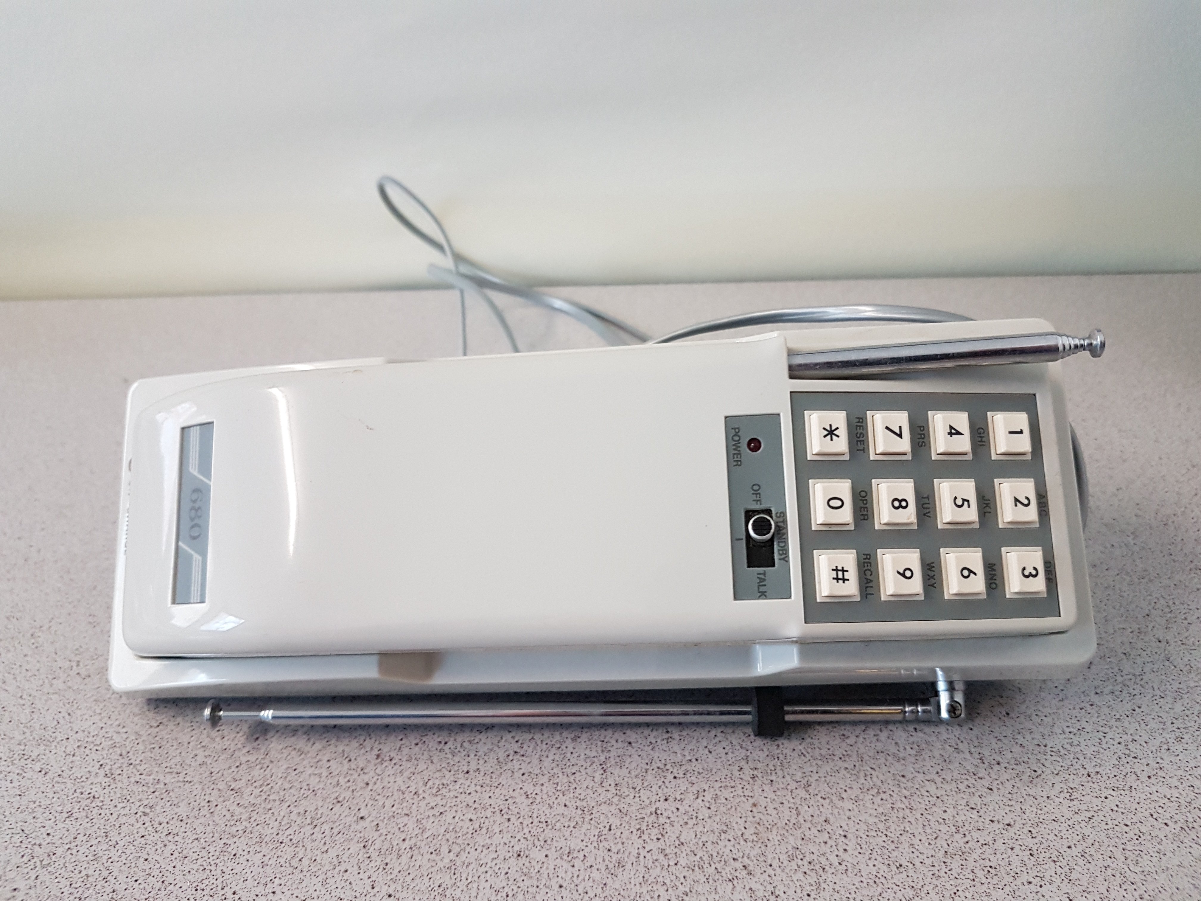 Drahtloses Haustelefon 680 (museum comp:ex CC BY-NC-SA)