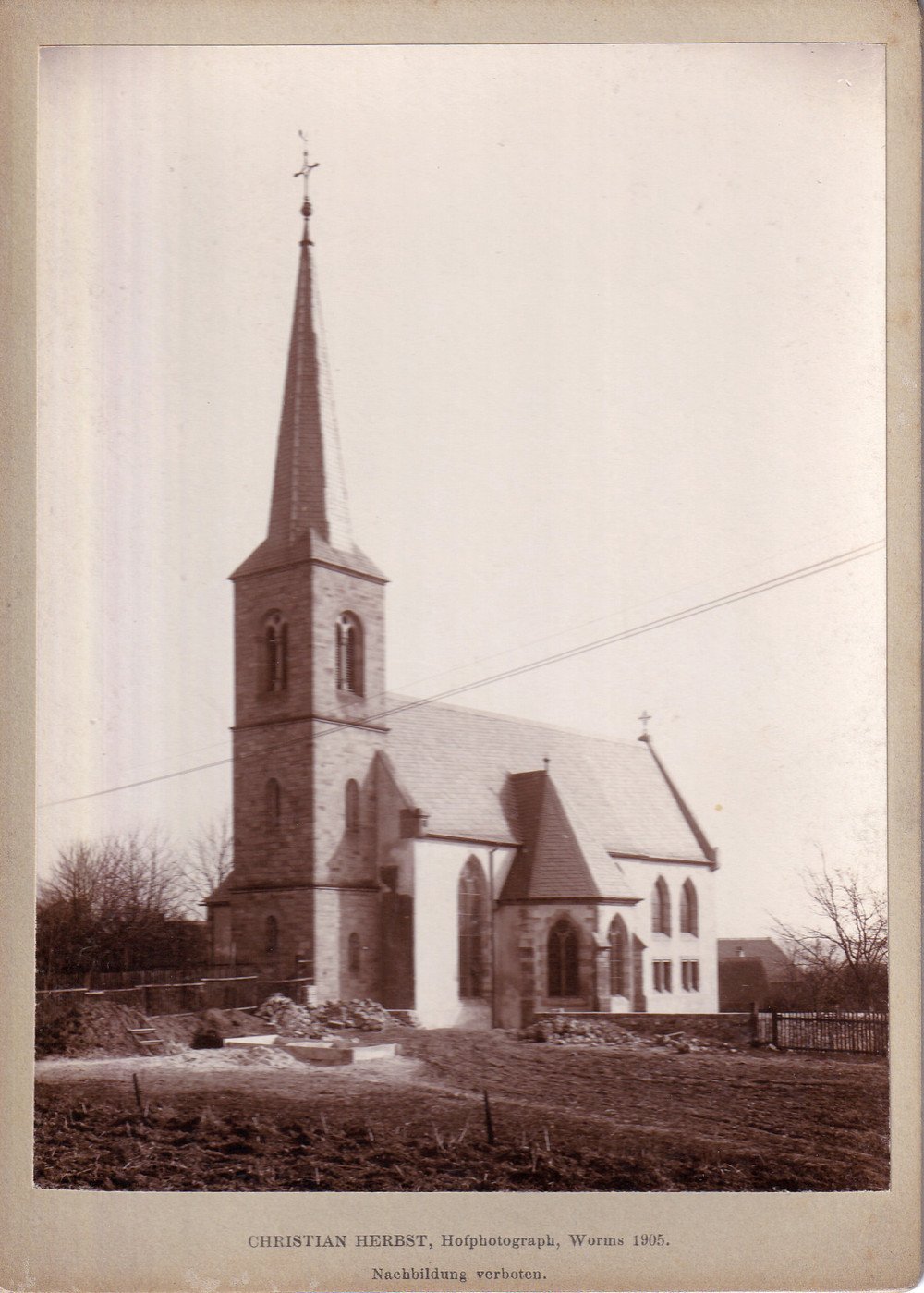 42899 Kirche Monsheim (Kulturverein Guntersblum CC BY-NC-SA)