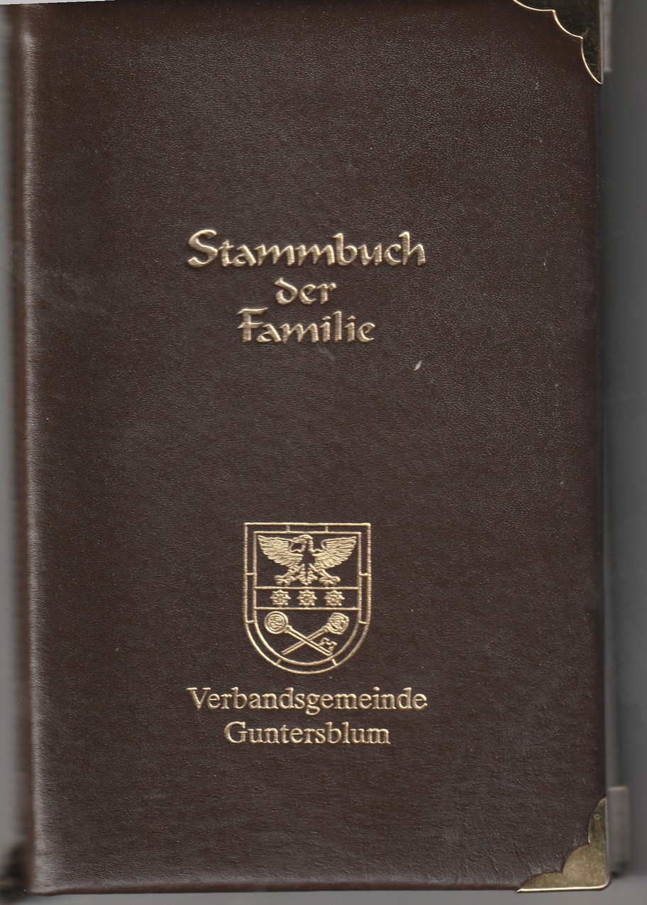 Das Familien Stammbuch (Kulturverein Guntersblum CC BY-NC-SA)