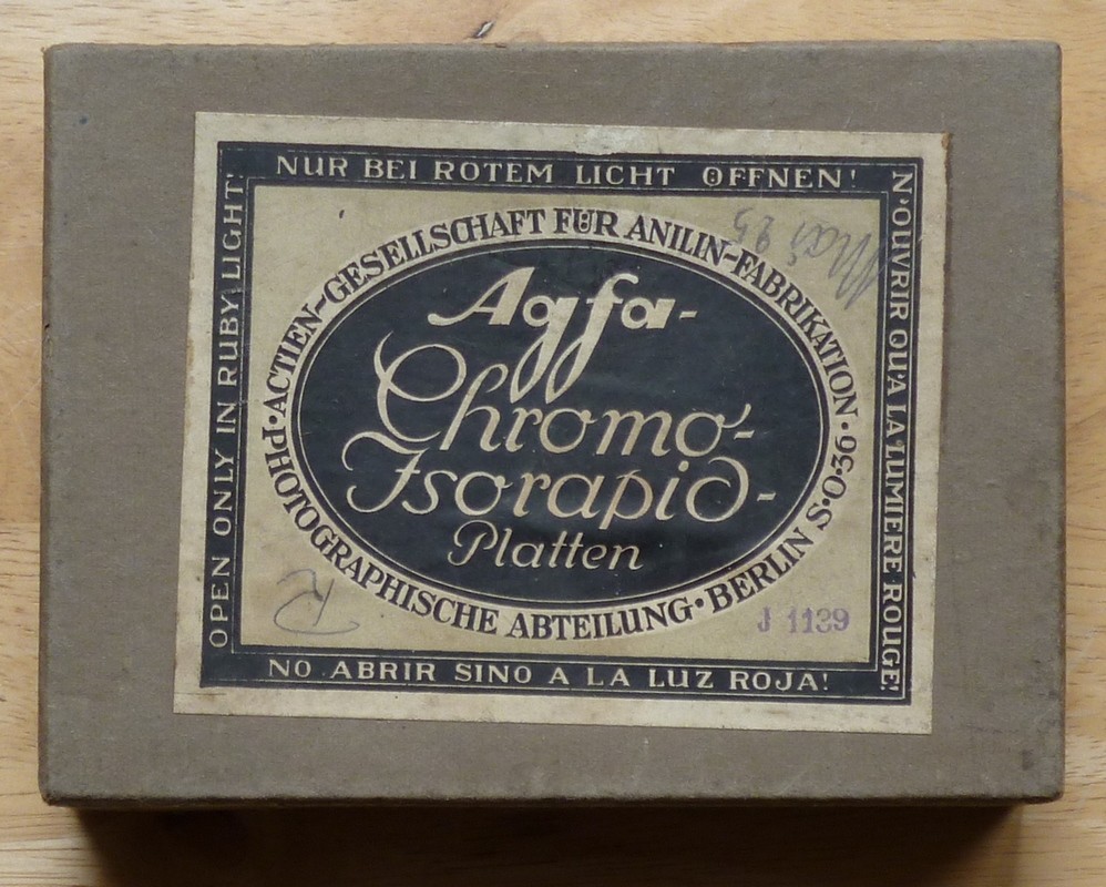 Agfa-Chromo-Isorapid-Platten (Kulturverein Guntersblum CC BY-NC-SA)