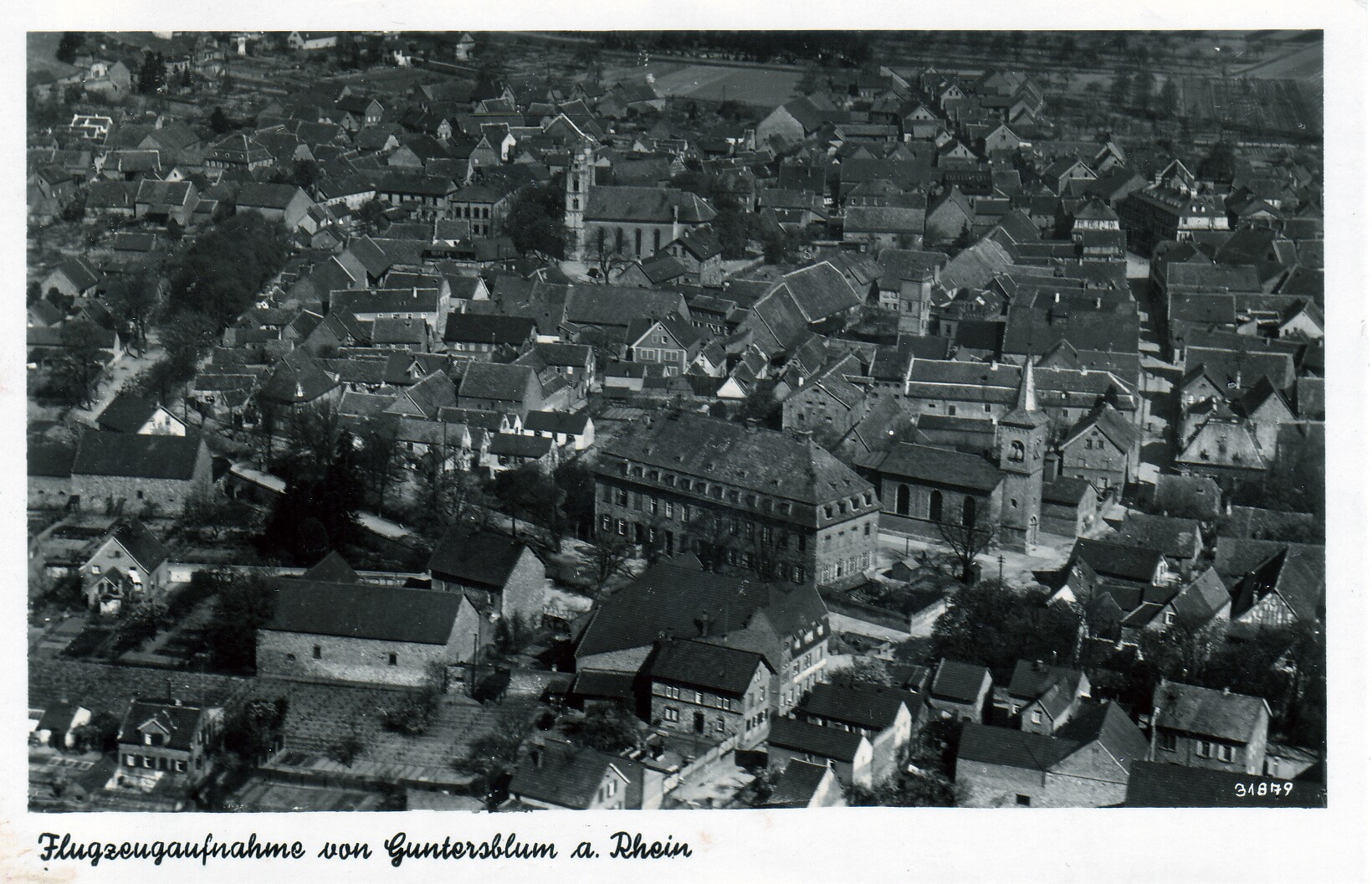 Postkarte Luftaufnahme Guntersblum um 1940 (Kulturverein Guntersblum CC BY-NC-SA)