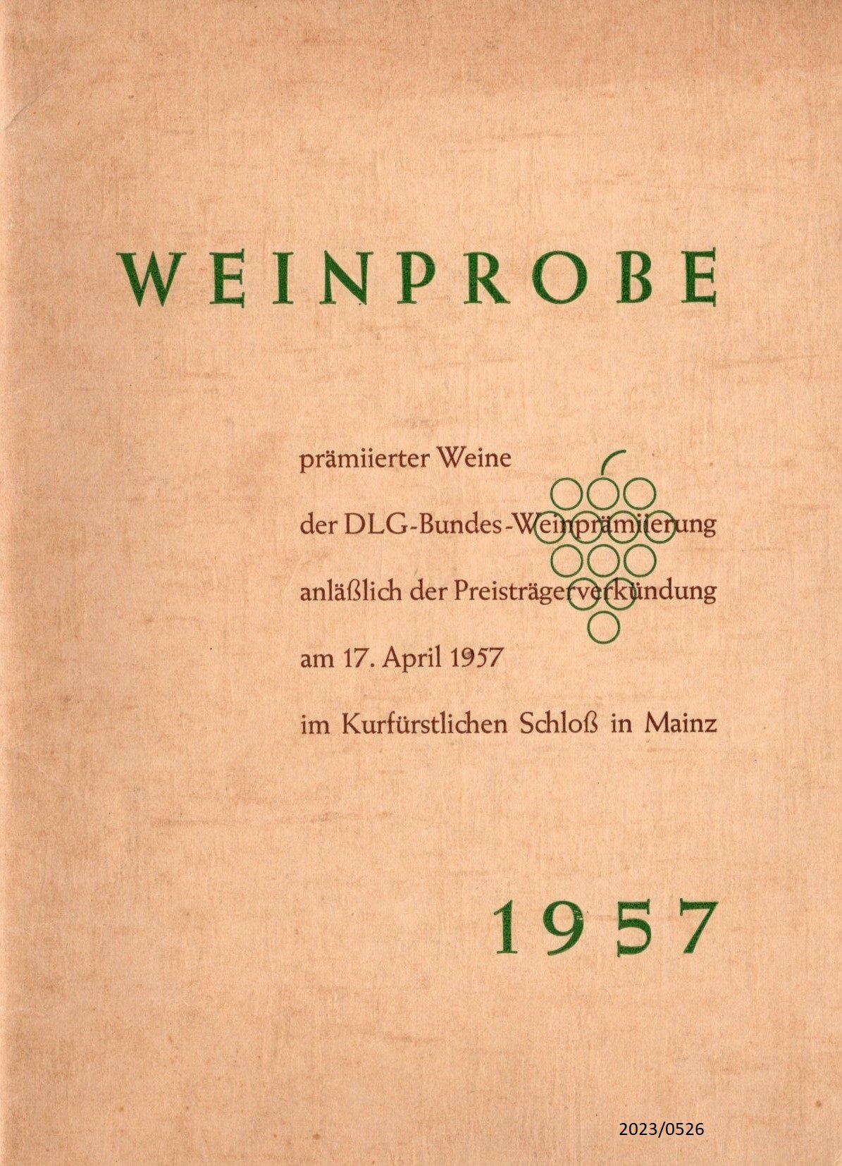 Weinprobe 1957 im Kurfürstlichen Schloß in Mainz (Stadtmuseum Bad Dürkheim im Kulturzentrum Haus Catoir CC BY-NC-SA)