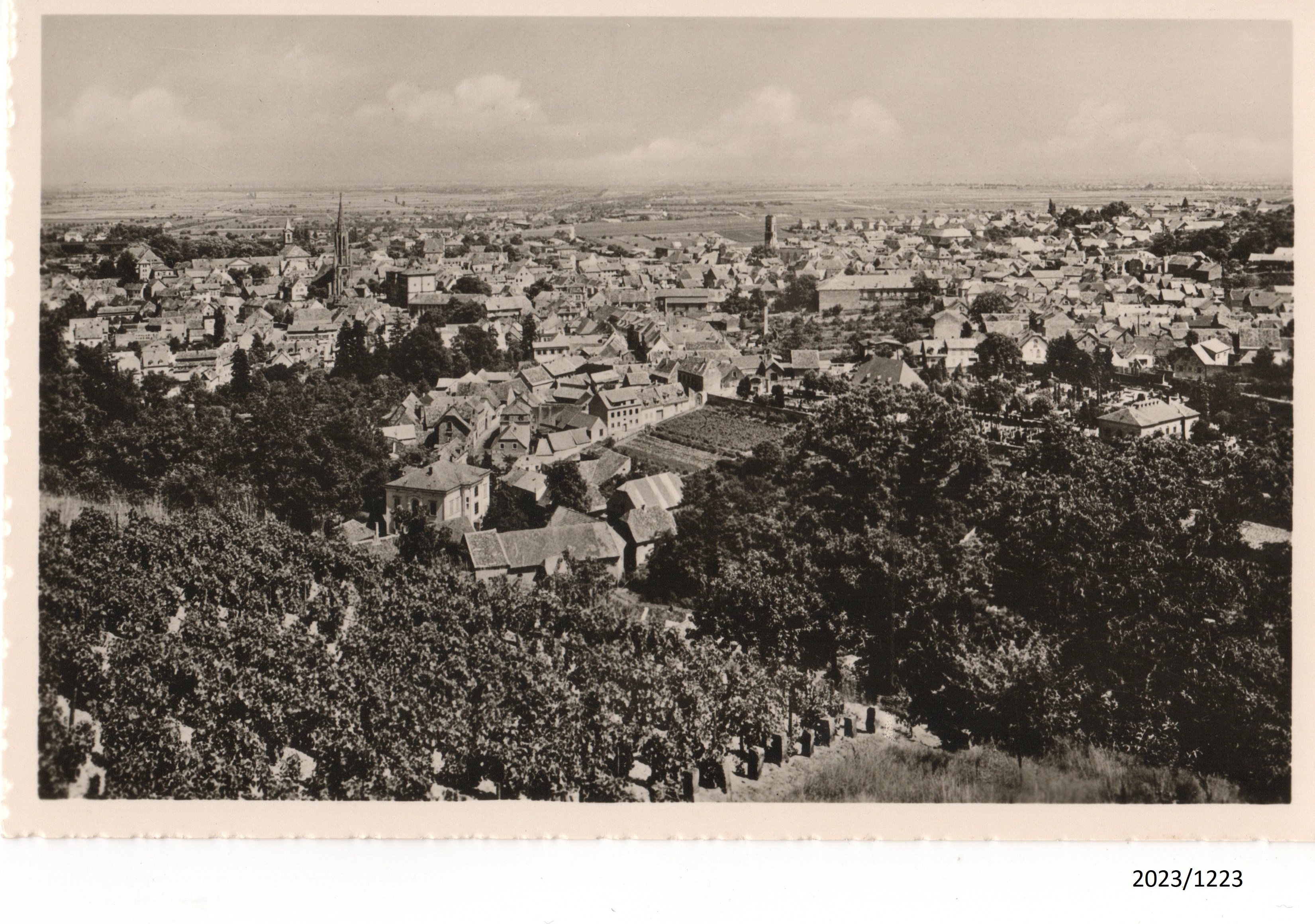 Bad Dürkheim, Überblick über die Stadt, 1950er Jahre (Stadtmuseum Bad Dürkheim im Kulturzentrum Haus Catoir CC BY-NC-SA)