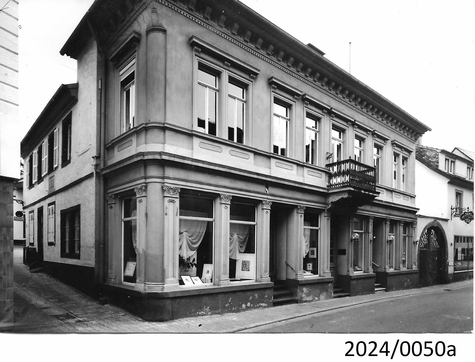 Bad Dürkheim, Ehemaliges Schulgebäude Römerstraße 23, 1991 (Stadtmuseum Bad Dürkheim im Kulturzentrum Haus Catoir CC BY-NC-SA)