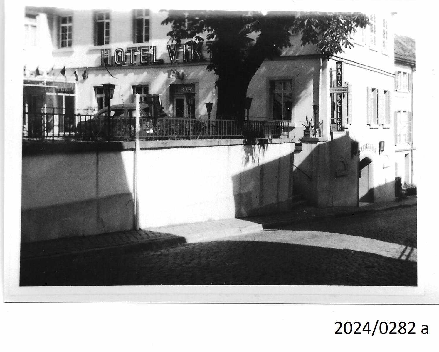 Bad Dürkheim, Blick in die Eichstraße, 1950er Jahre (Stadtmuseum Bad Dürkheim im Kulturzentrum Haus Catoir CC BY-NC-SA)
