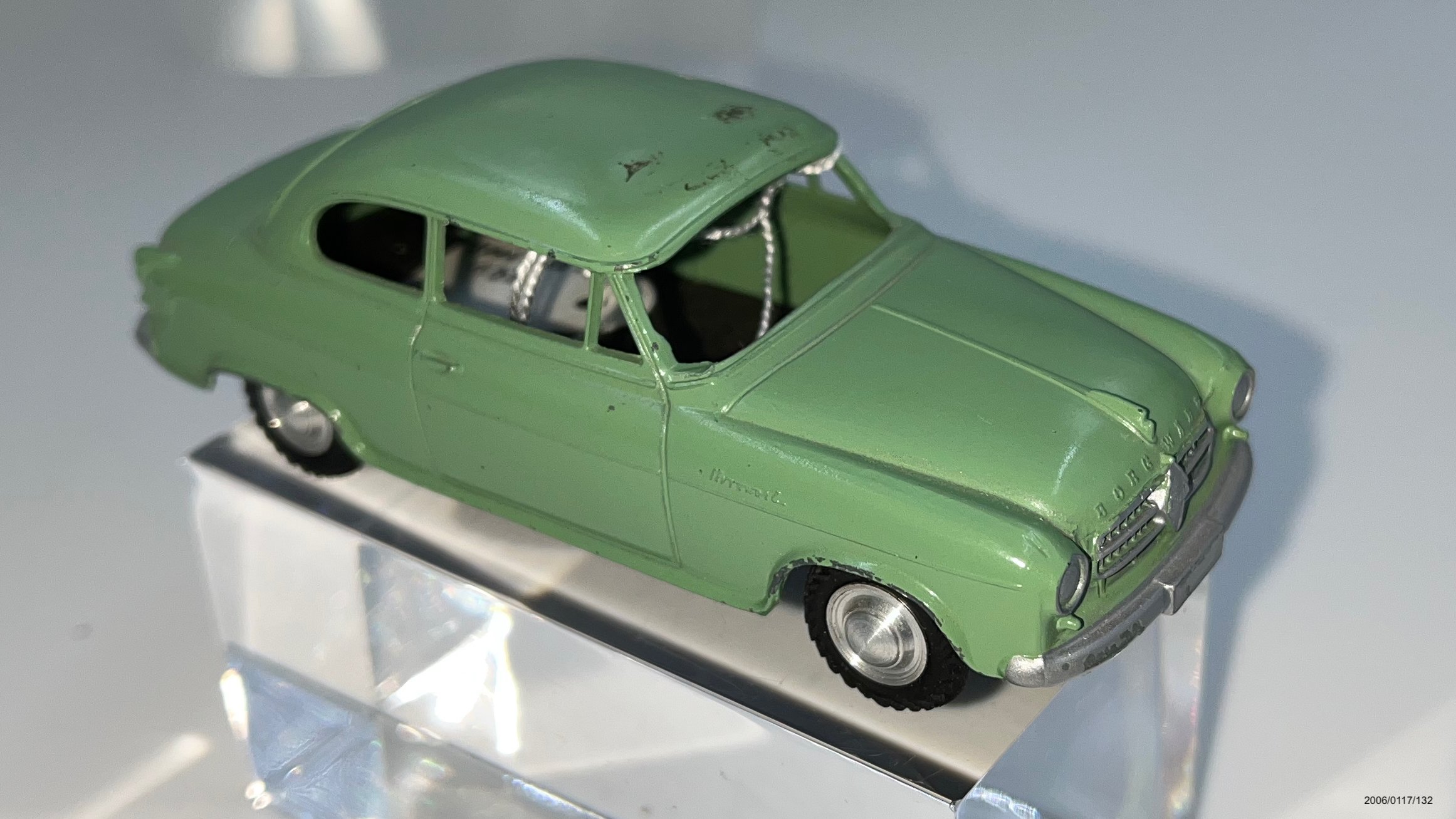 Modellauto mit Verpackung: Ansicht des Modells (Museumsgesellschaft Bad Dürkheim e. V. CC BY-NC-SA)