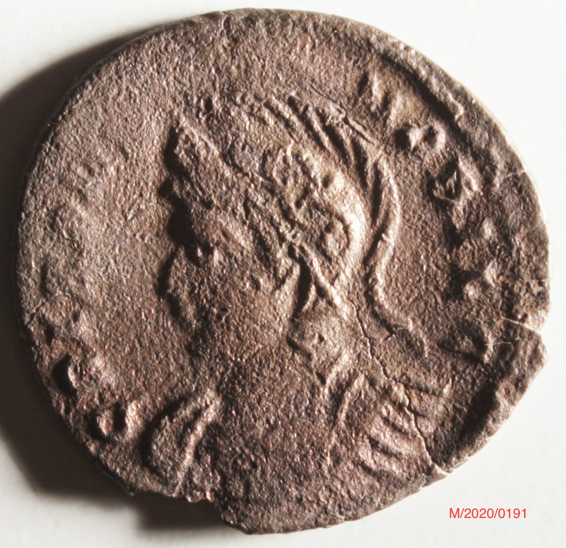 Römische Münze, Nominal Follis, Prägeherr Constantinus I., Prägeort London , Original (Museumsgesellschaft Bad Dürkheim e.V. CC BY-NC-SA)