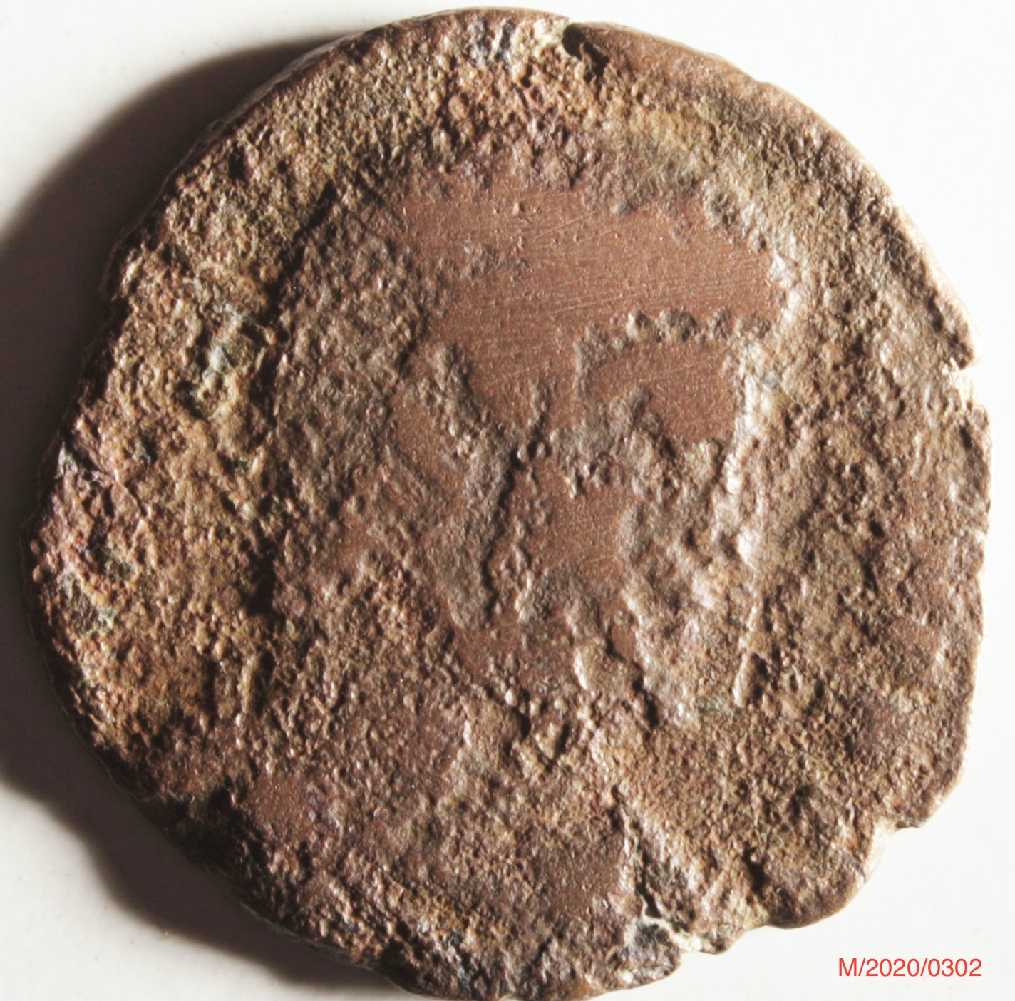 Römische Münze, Nominal Maiorina, Prägeherr Magnentius, Prägeort Trier , Original (Museumsgesellschaft Bad Dürkheim e.V. CC BY-NC-SA)