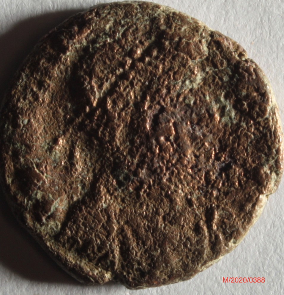 Römische Münze, Nominal Centenionalis, Prägeherr Valens, Prägeort Lyon, Original (Museumsgesellschaft Bad Dürkheim e.V. CC BY-NC-SA)