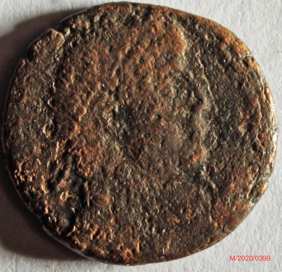 Römische Münze, Nominal Centenionalis, Prägeherr Valentinianus I., Prägeort nicht bestimmbar, Original (Museumsgesellschaft Bad Dürkheim e.V. CC BY-NC-SA)
