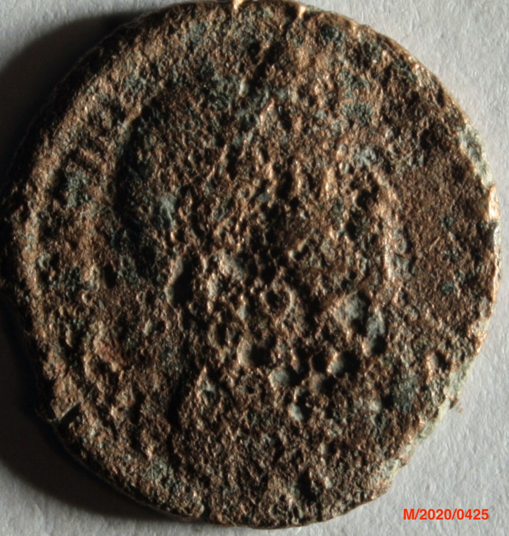 Römische Münze, Nominal Centenionalis, Prägeherr Valentinianus I., Prägeort Trier, Original (Museumsgesellschaft Bad Dürkheim e.V. CC BY-NC-SA)