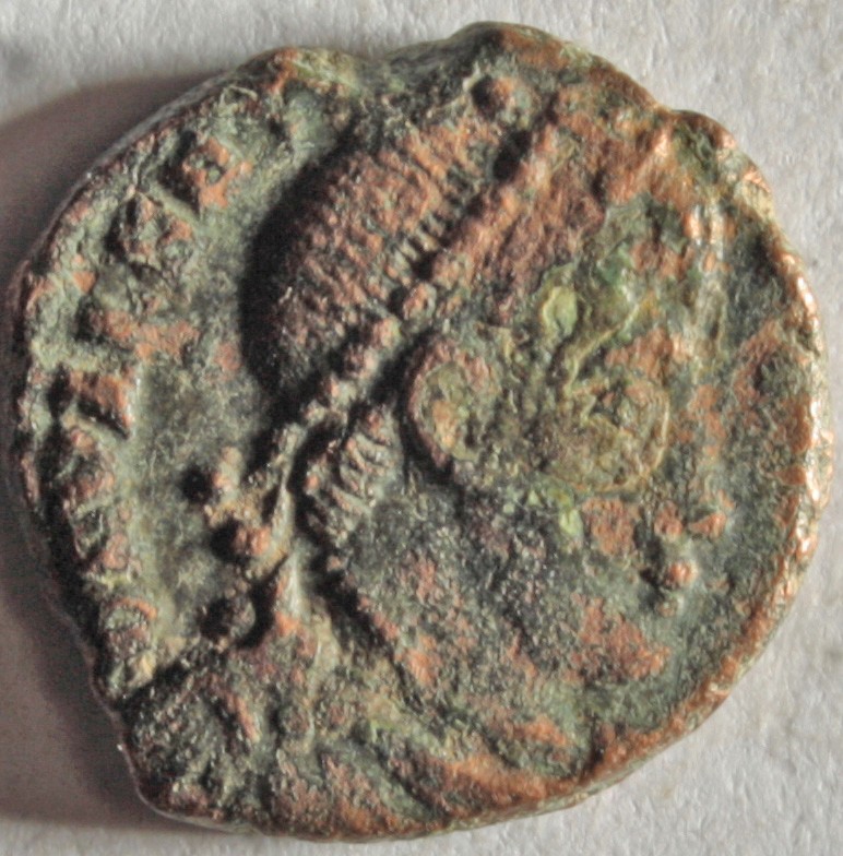 Römische Münze, Nominal Centenionalis, Prägeherr Valentinian I., Prägeort nicht bestimmbar, Original (Museumsgesellschaft Bad Dürkheim e.V. CC BY-NC-SA)