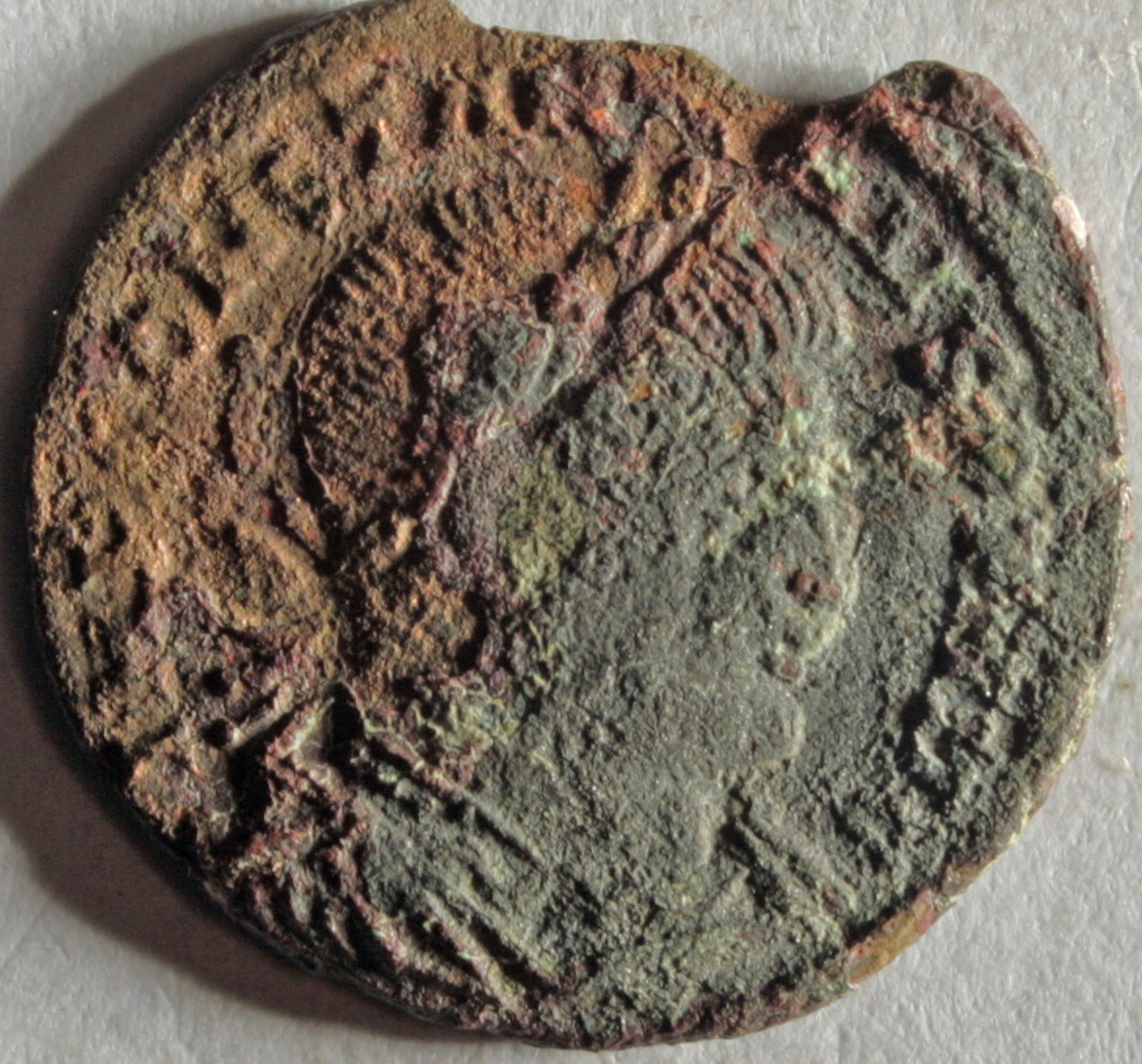 Römische Münze, Nominal Follis, Prägeherr Constantinus I., Prägeort Rom, Original (Museumsgesellschaft Bad Dürkheim e.V. CC BY-NC-SA)