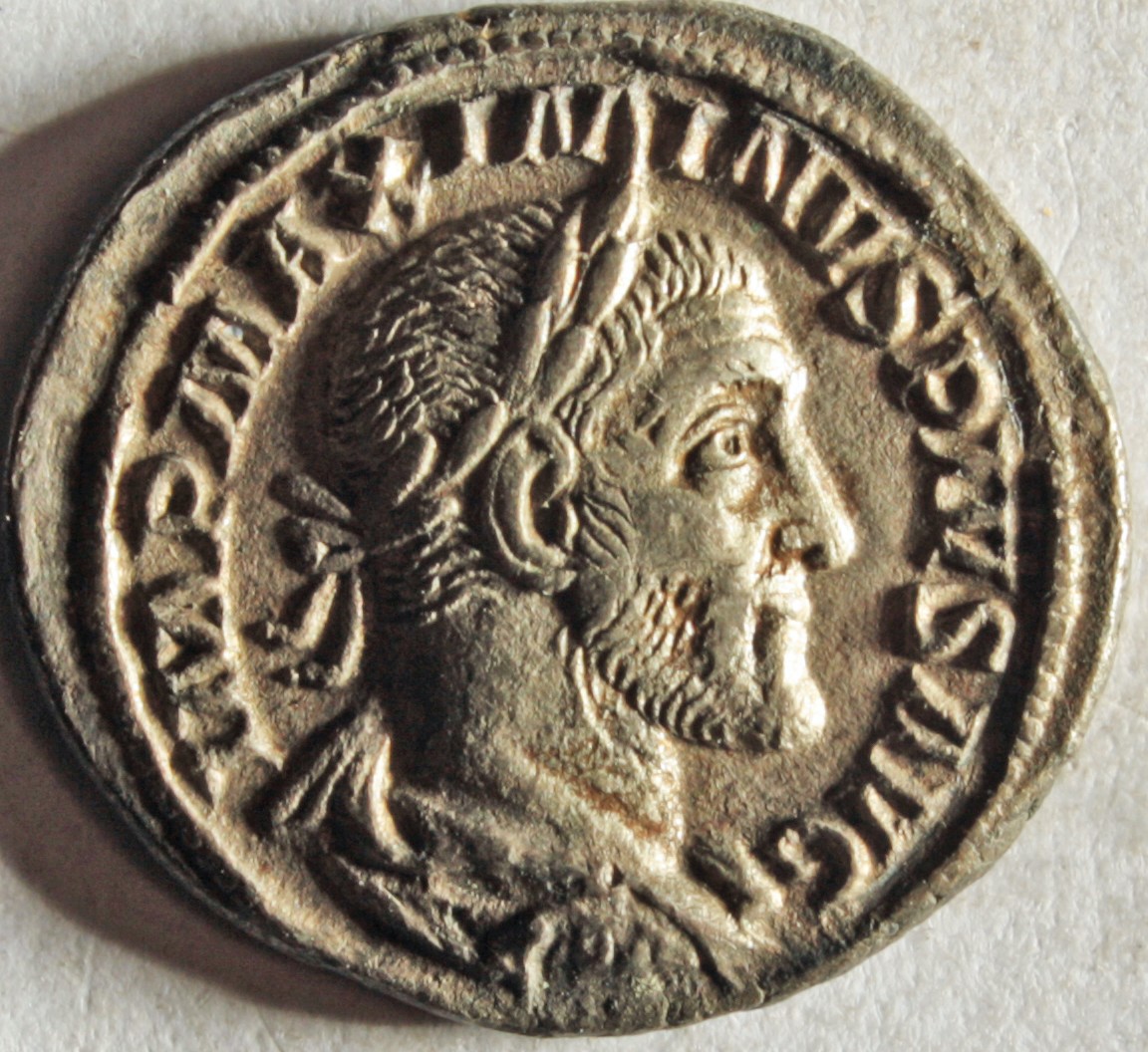 Römische Münze, Nominal Denar, Prägeherr Maximinus Thrax, Prägeort Rom, Original (Museumsgesellschaft Bad Dürkheim e.V. CC BY-NC-SA)